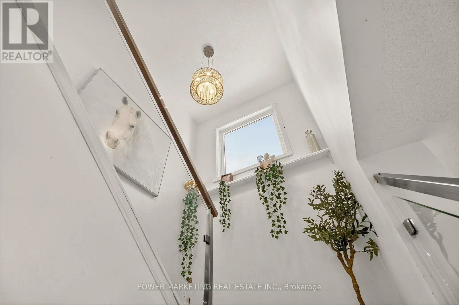 657 - 657 CLEARBROOK DRIVE N