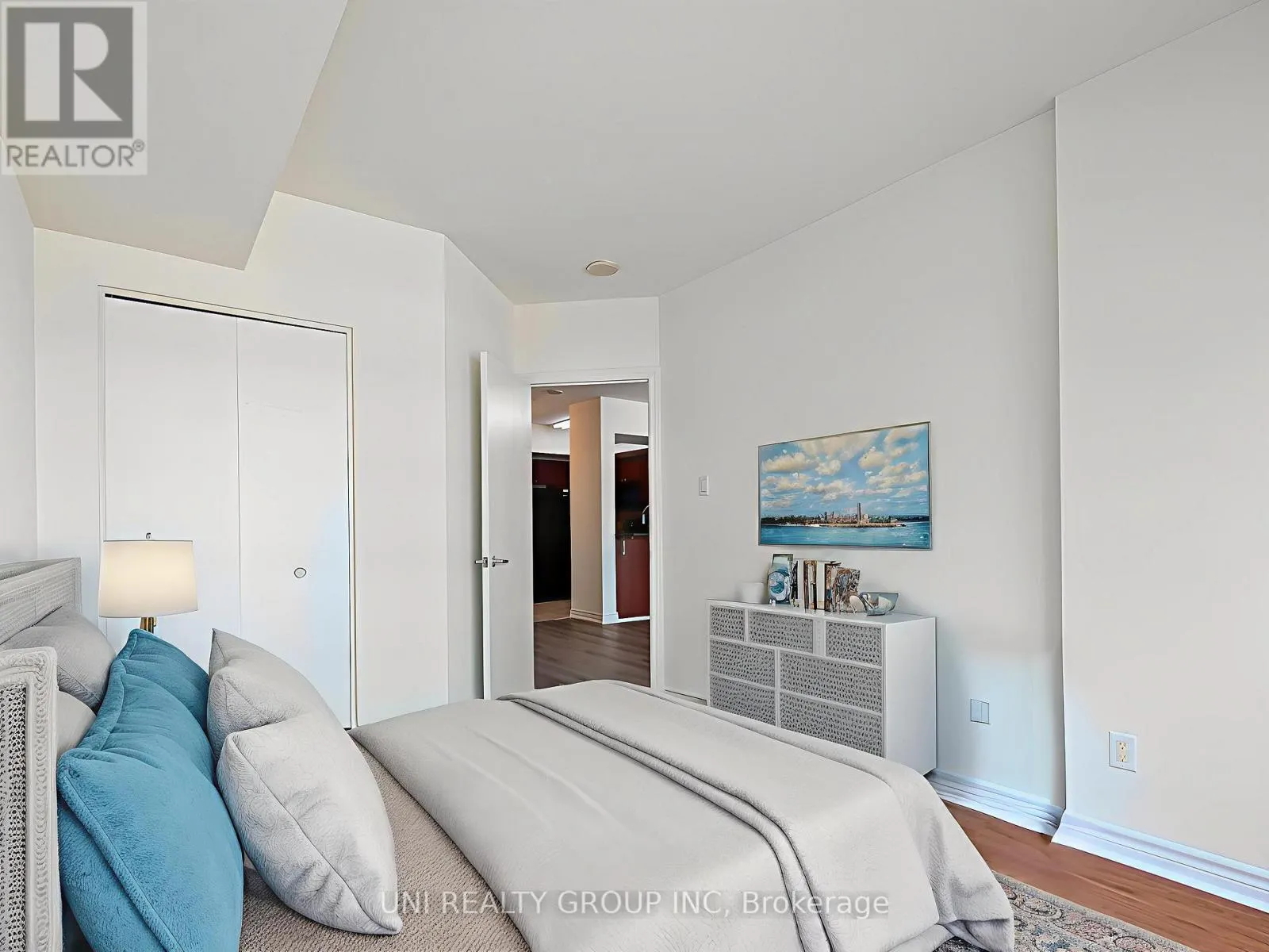 302 - 200 RIDEAU STREET