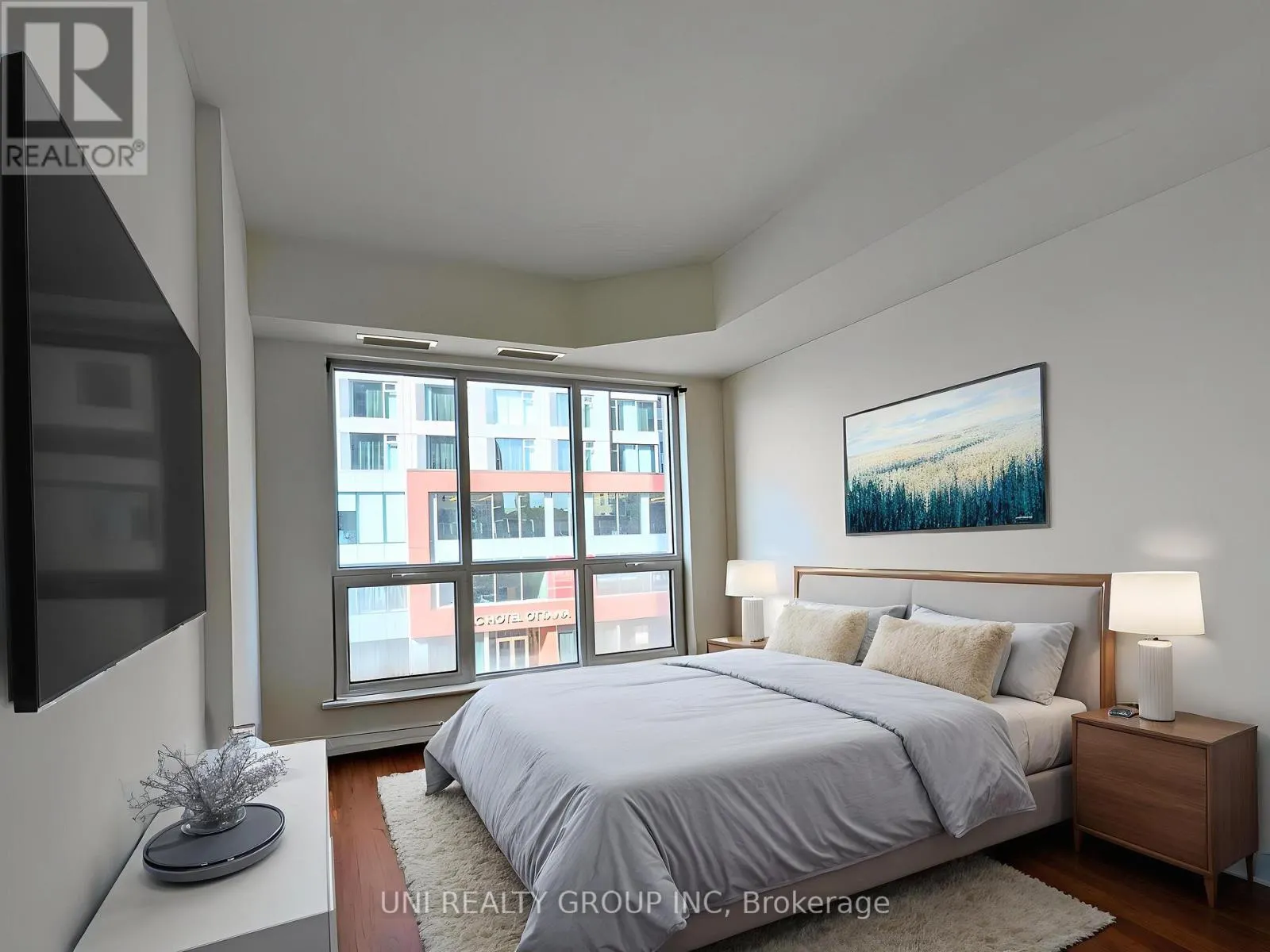 302 - 200 RIDEAU STREET