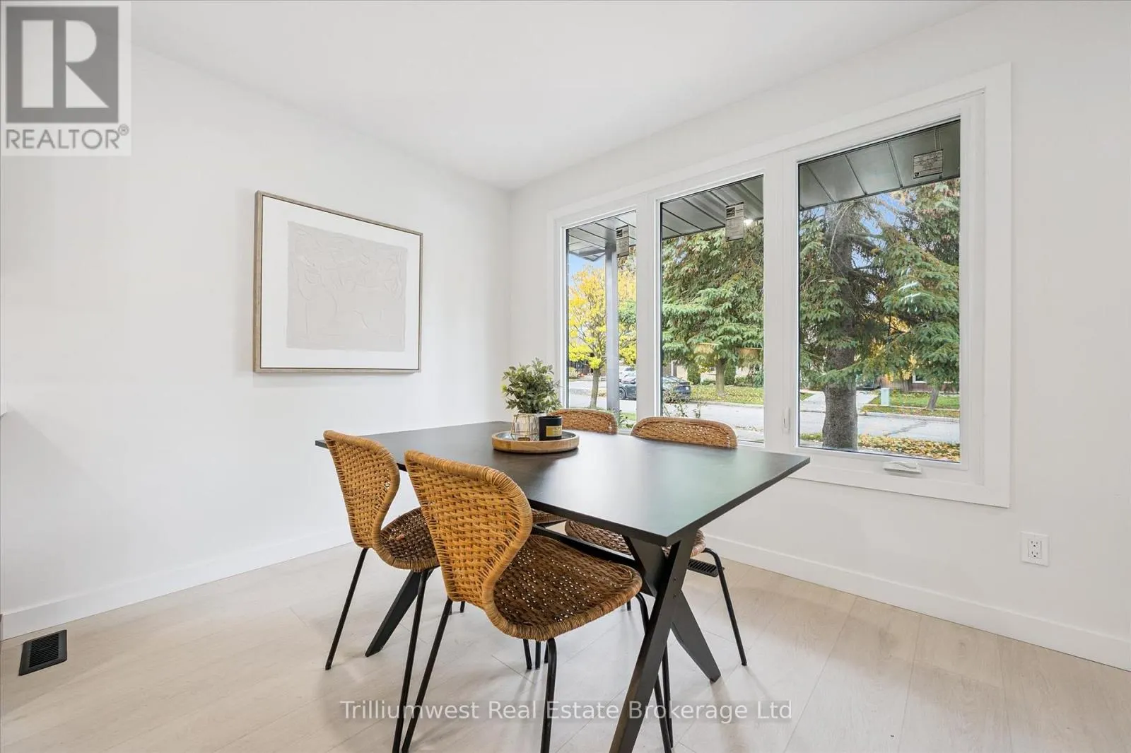 459 DRUMMERHILL CRESCENT