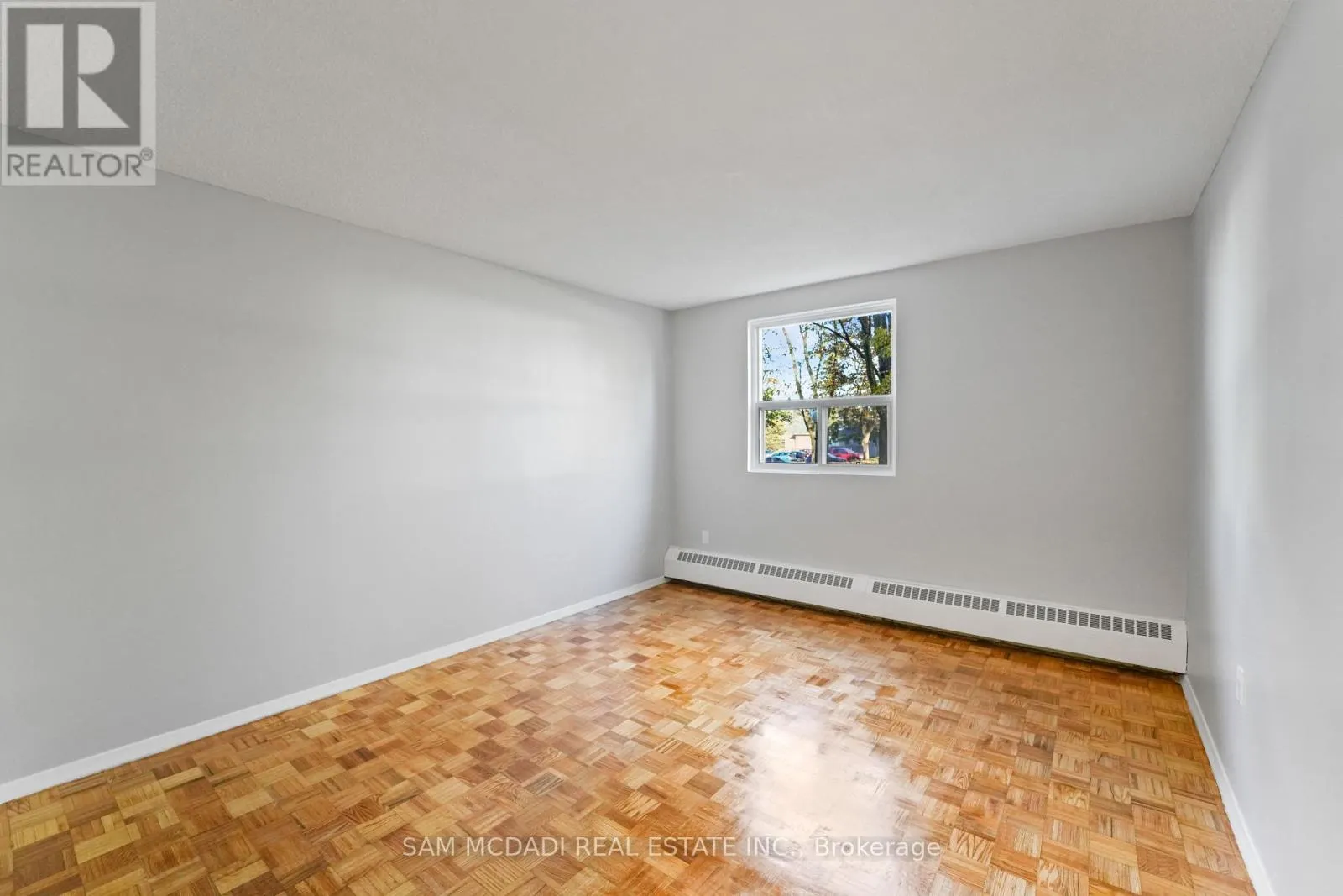 103 - 47 MUNROE STREET