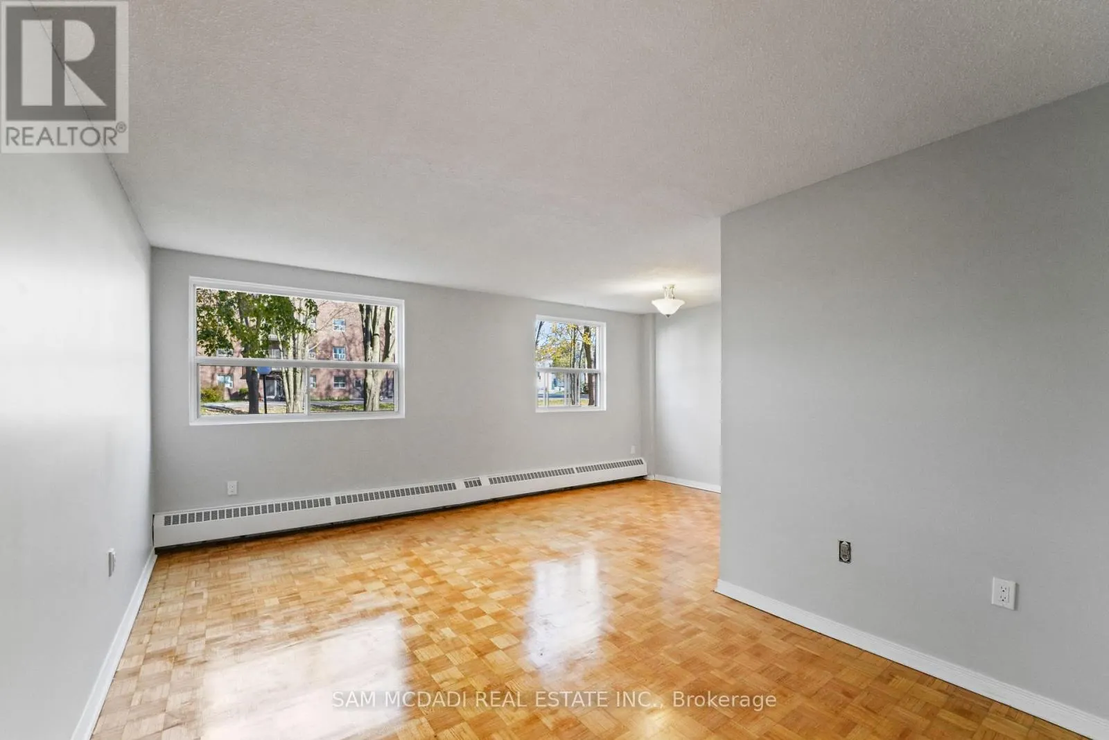 103 - 47 MUNROE STREET