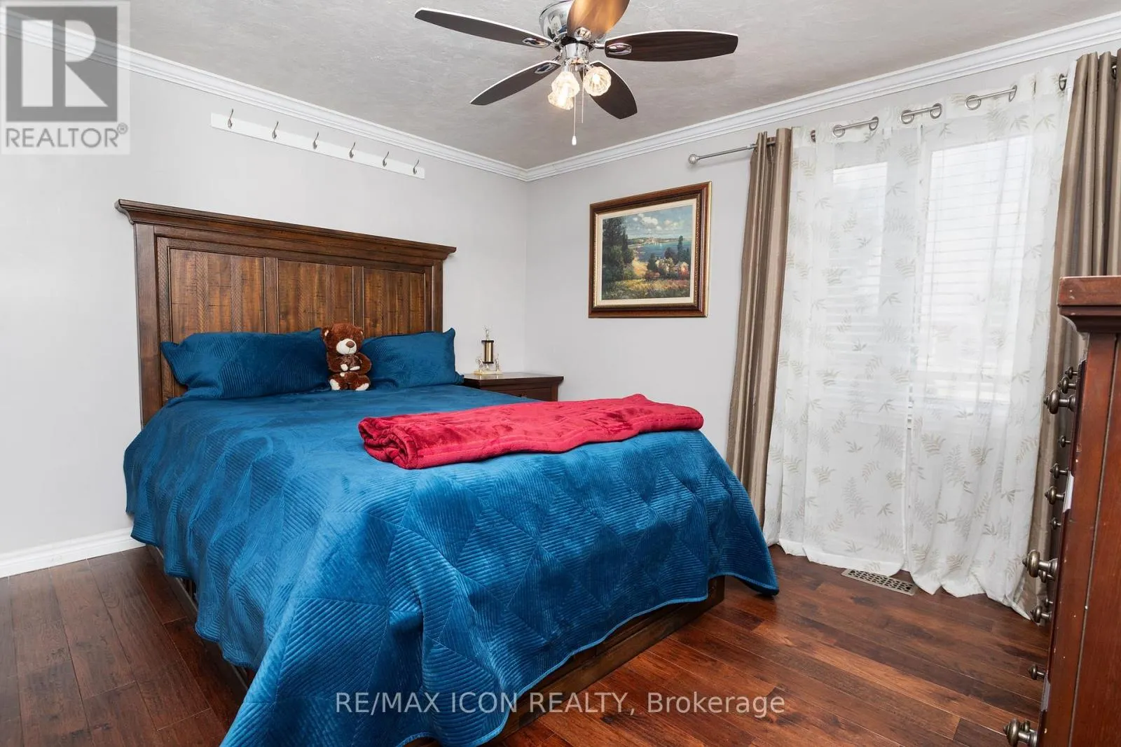 107 ROSENEATH CRESCENT