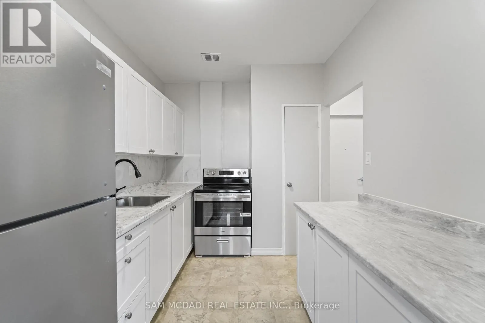 603 - 47 MUNROE STREET