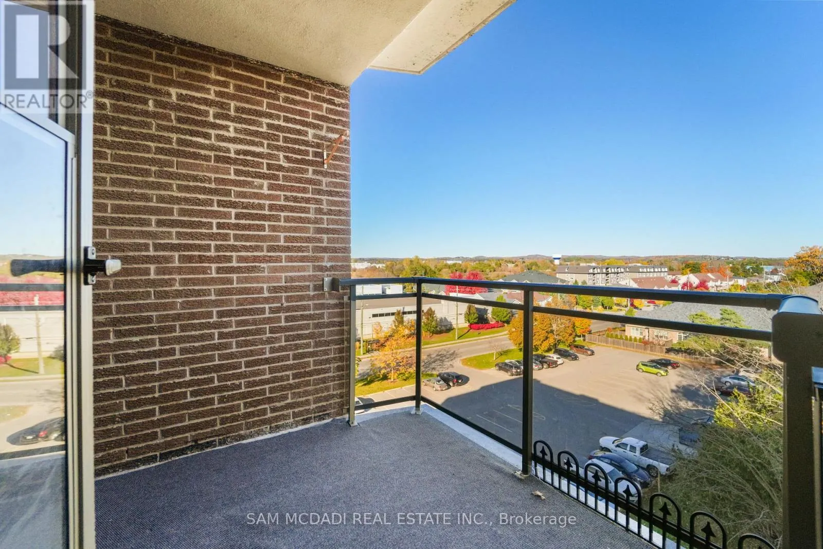 603 - 47 MUNROE STREET