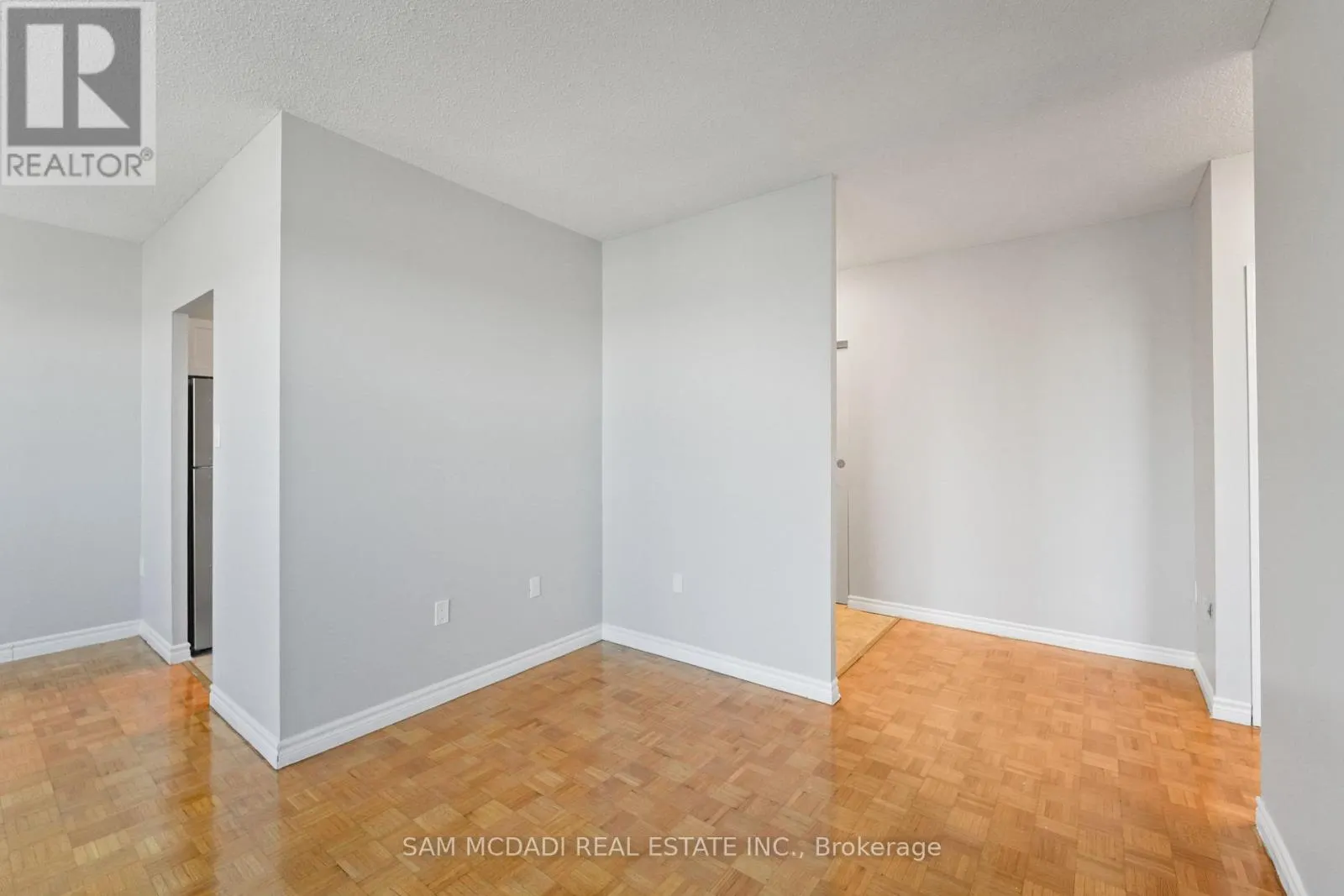 603 - 47 MUNROE STREET