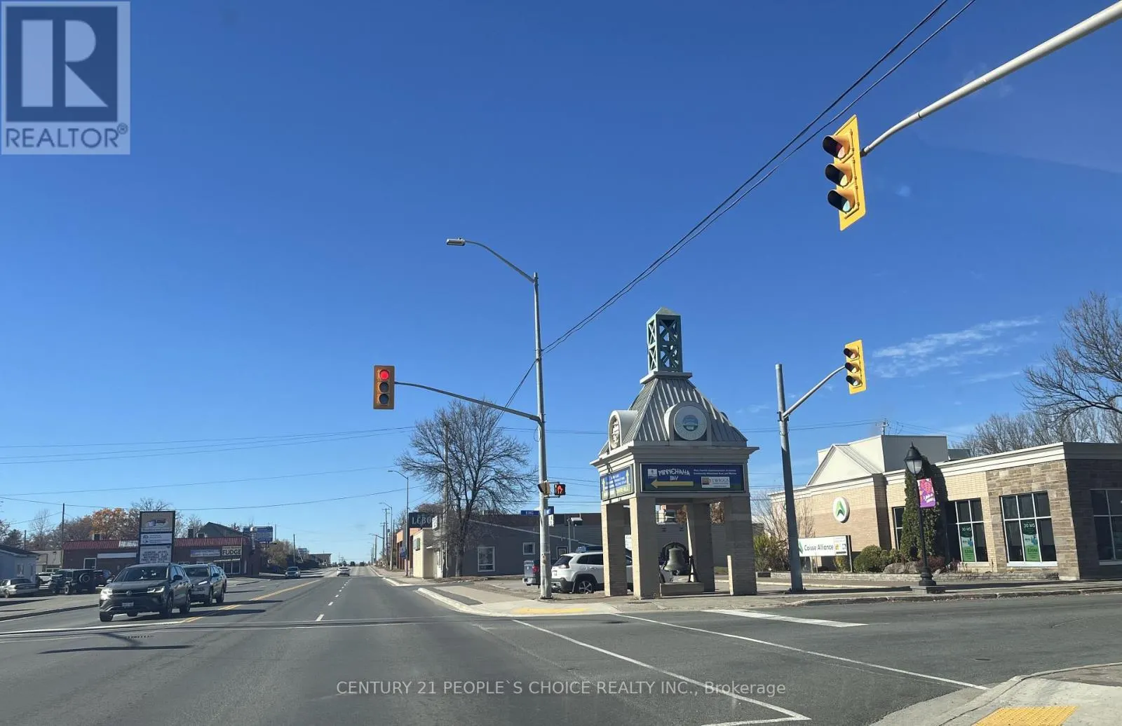 209 KING ST, #101, STURGEON FALLS