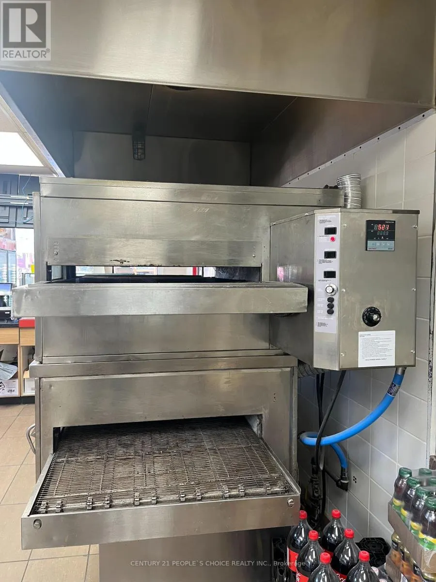 209 KING ST, #101, STURGEON FALLS