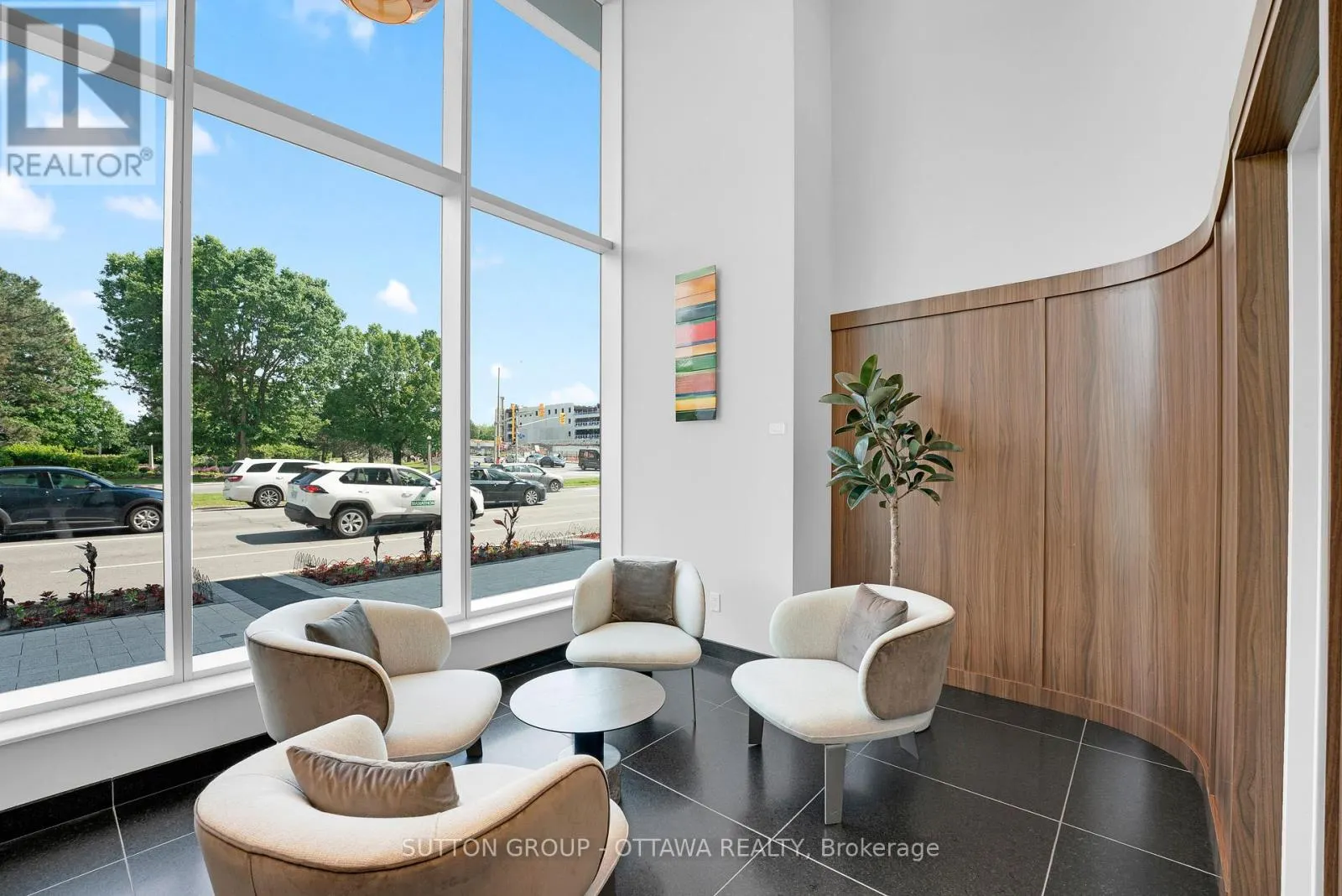 3406 - 805 CARLING AVENUE