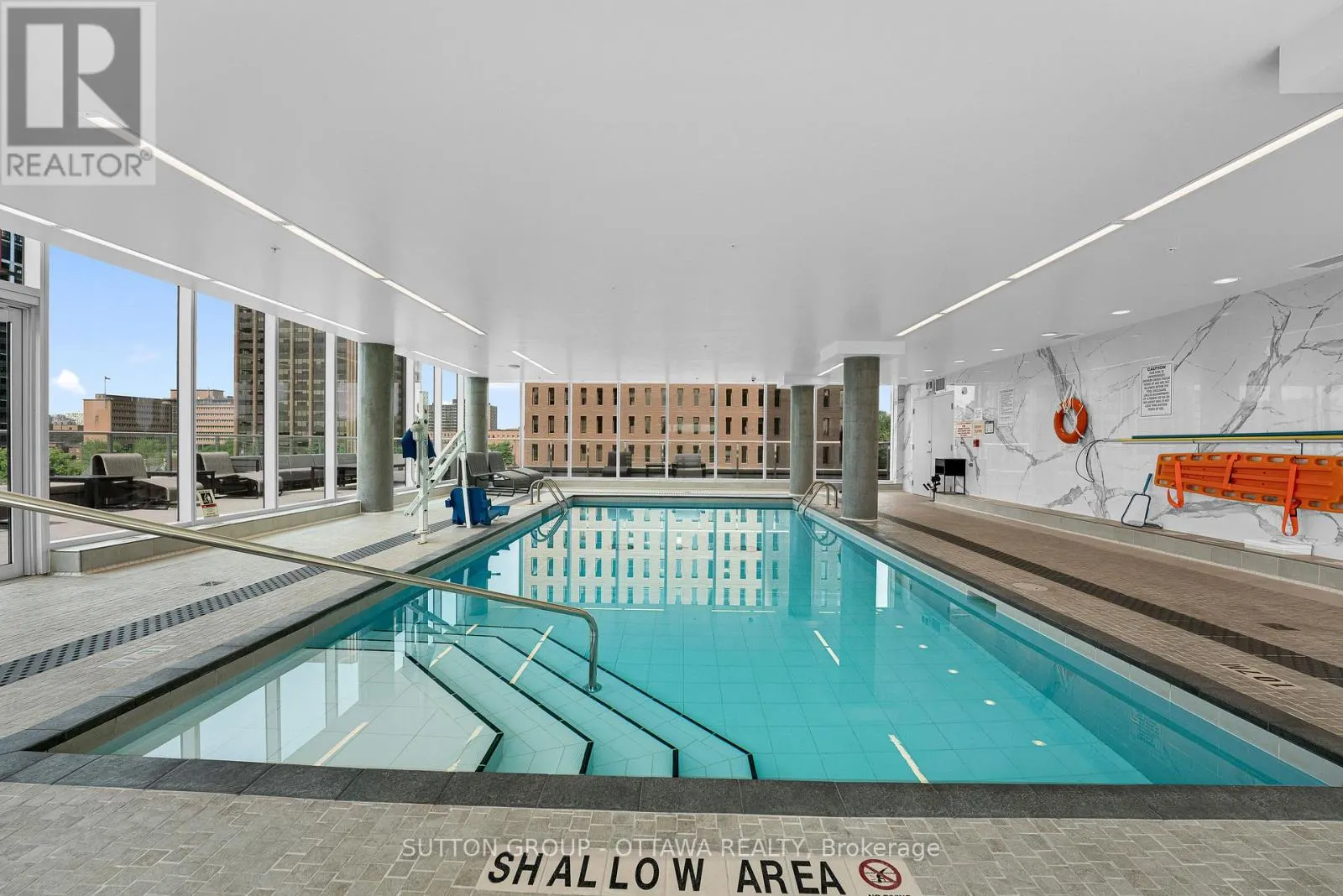 3406 - 805 CARLING AVENUE