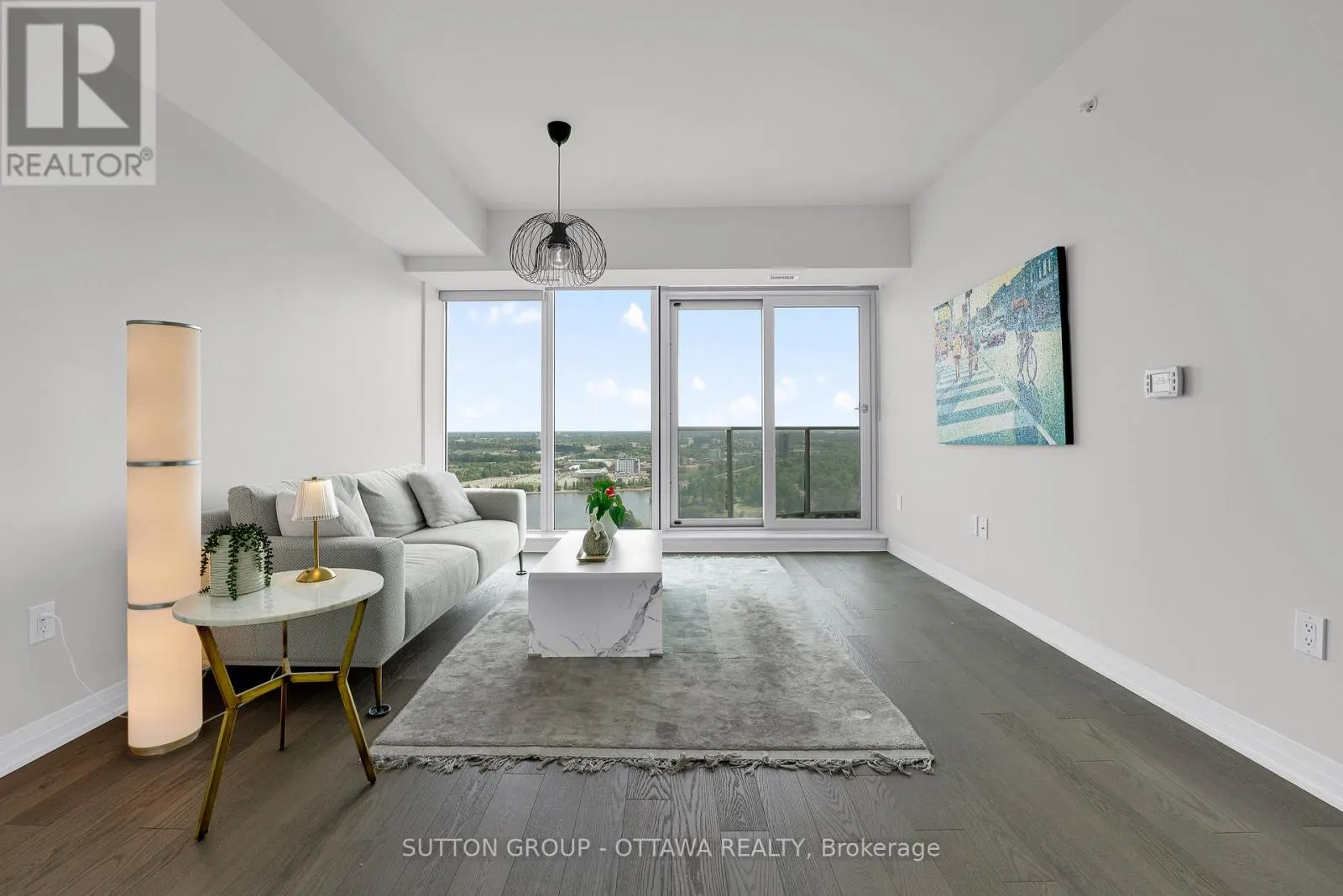 3406 - 805 CARLING AVENUE