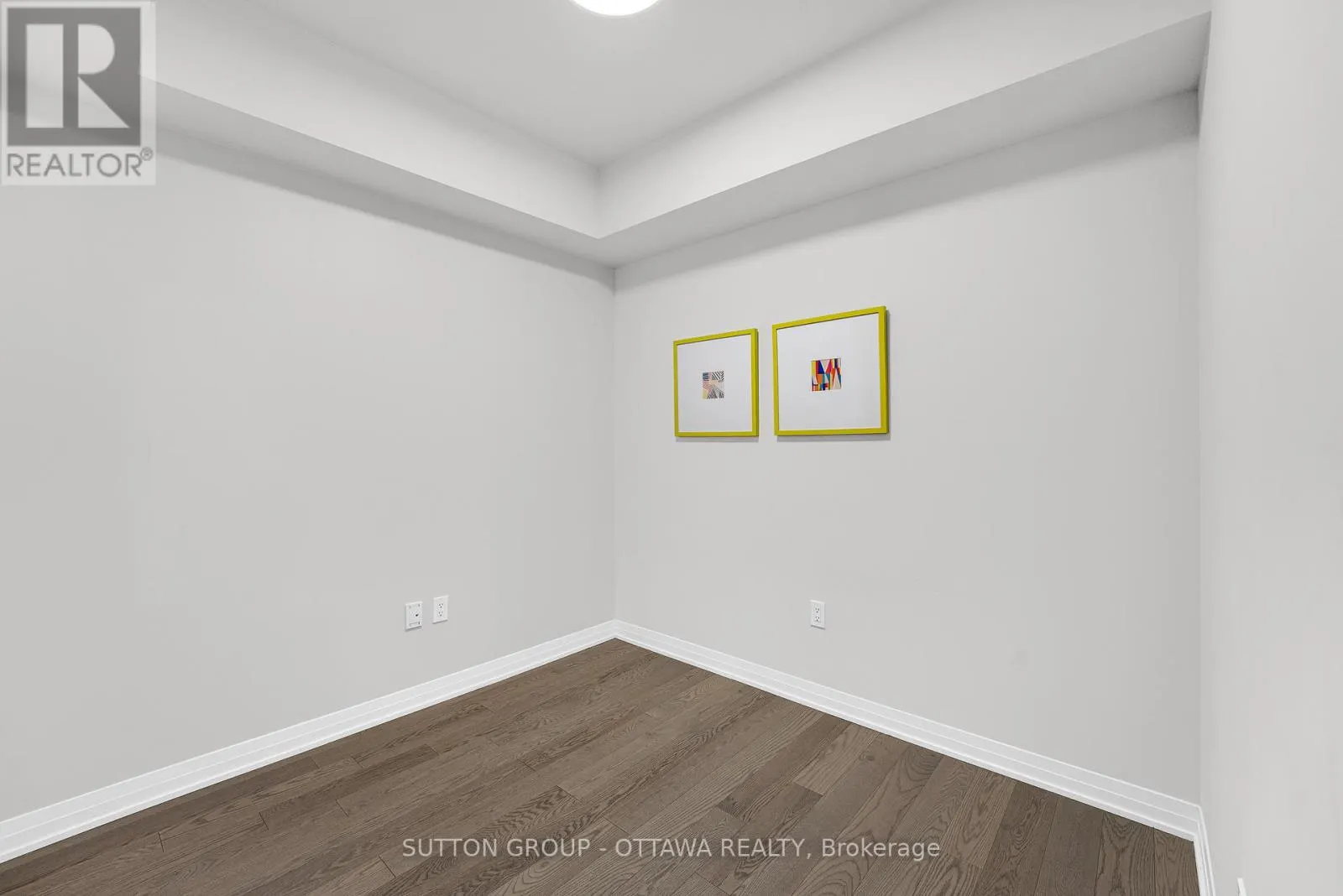 3406 - 805 CARLING AVENUE