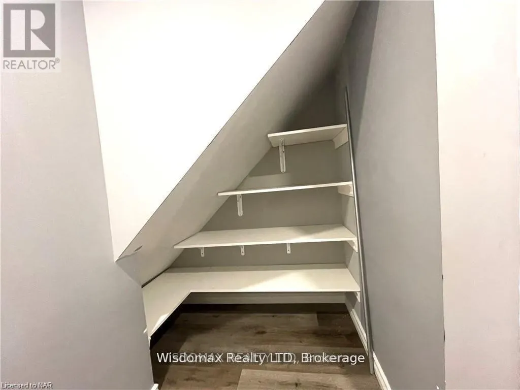 7729 HACKBERRY TRAIL N