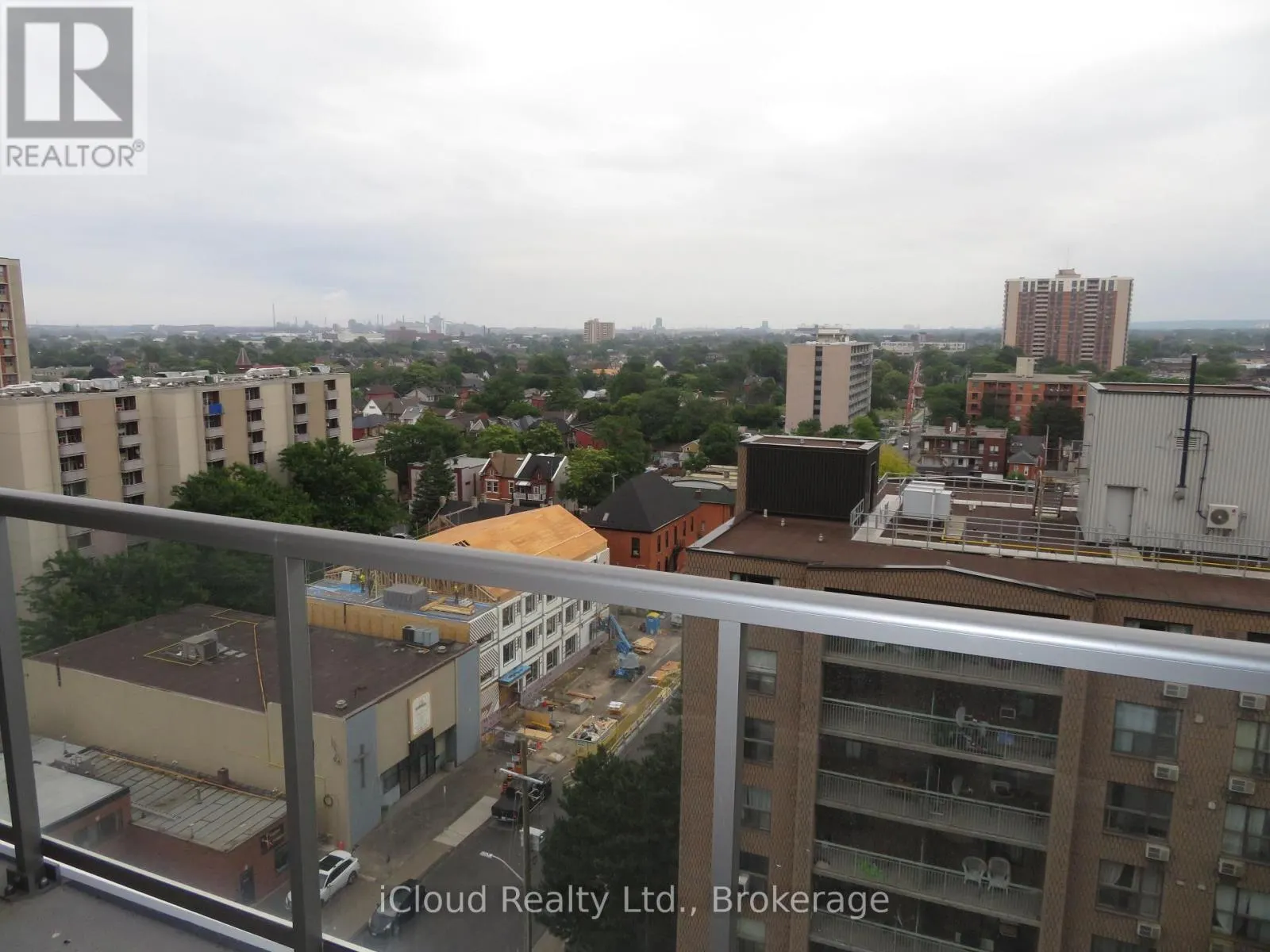 1104 - 212 KING WILLIAM STREET E