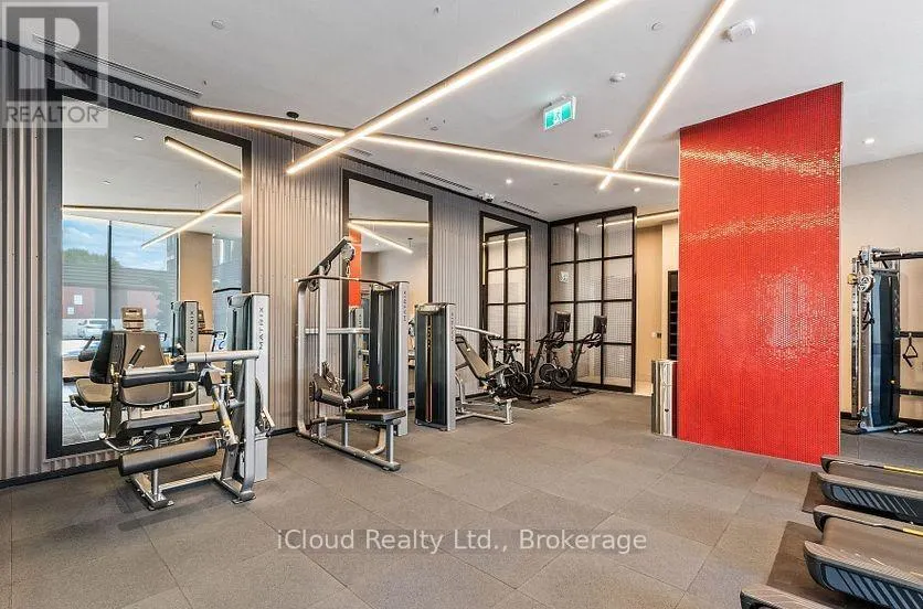 1104 - 212 KING WILLIAM STREET E