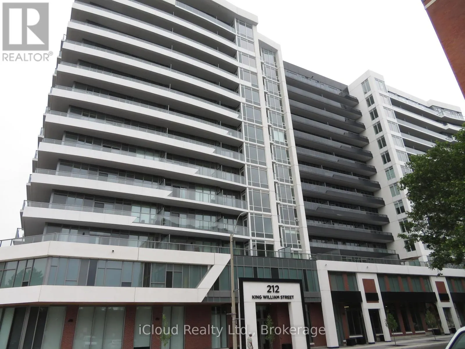 1104 - 212 KING WILLIAM STREET E