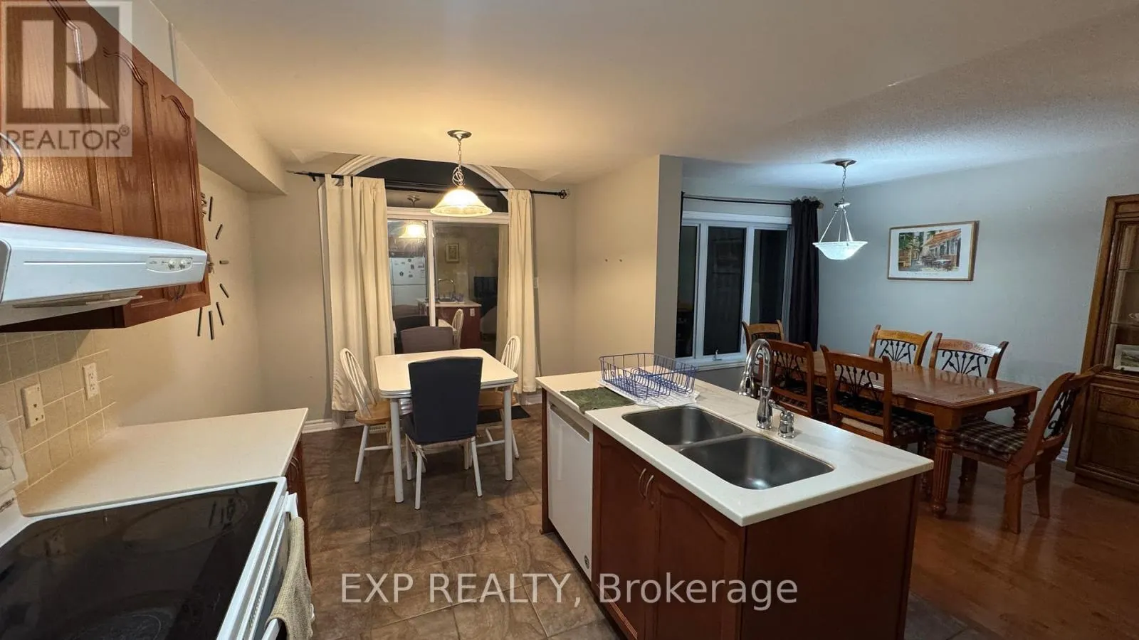 356 TOURMALINE CRESCENT