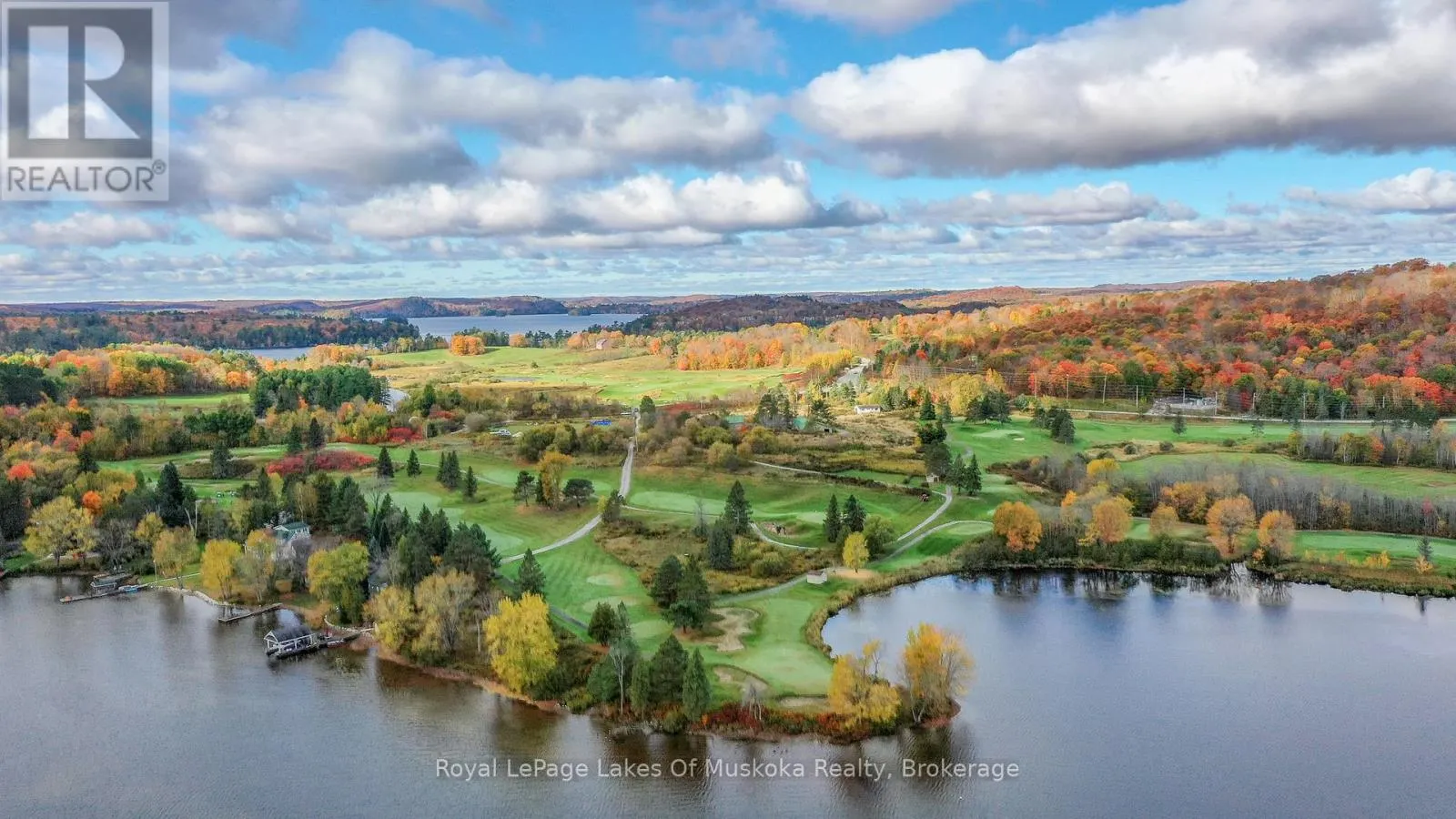 301 - 29 TENNISVIEW DRIVE, #301