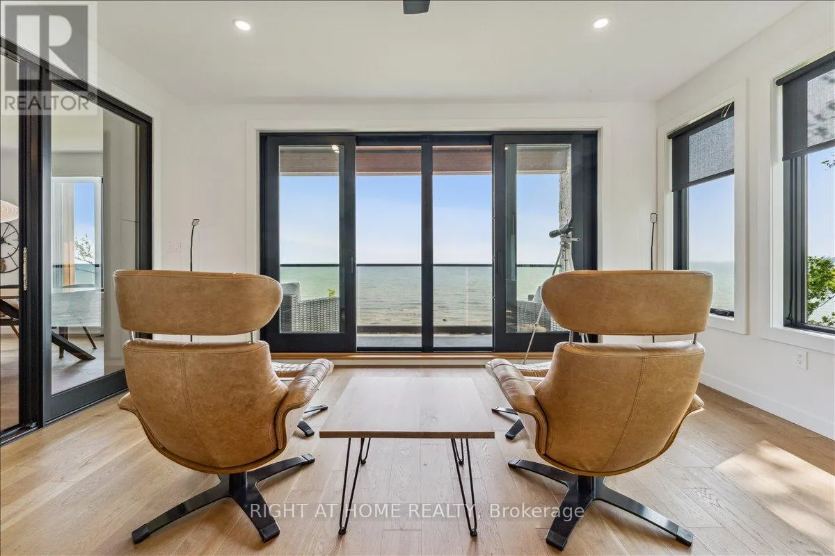 17 BLUEWATER PARKWAY