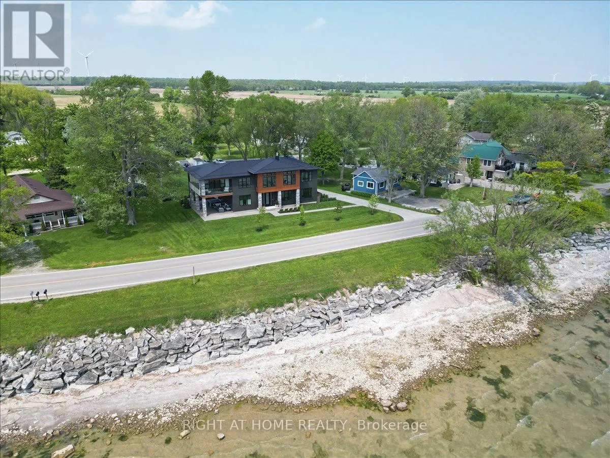 17 BLUEWATER PARKWAY