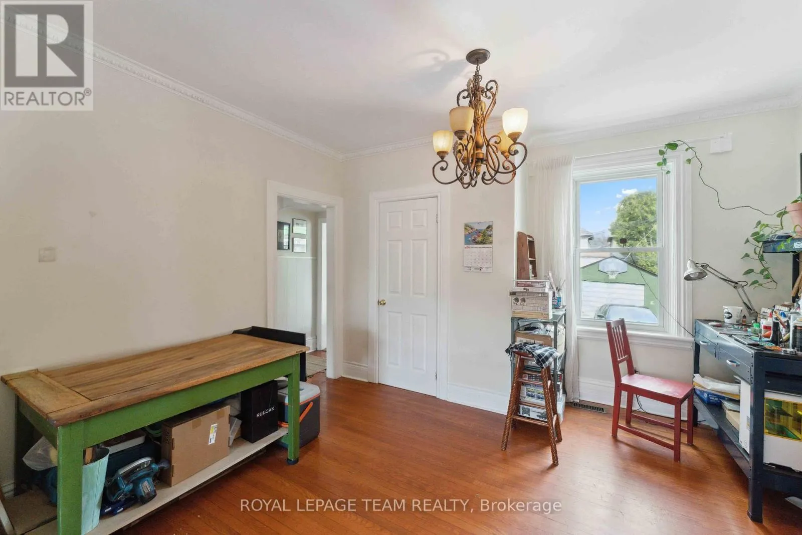 235 CAMBRIDGE STREET N