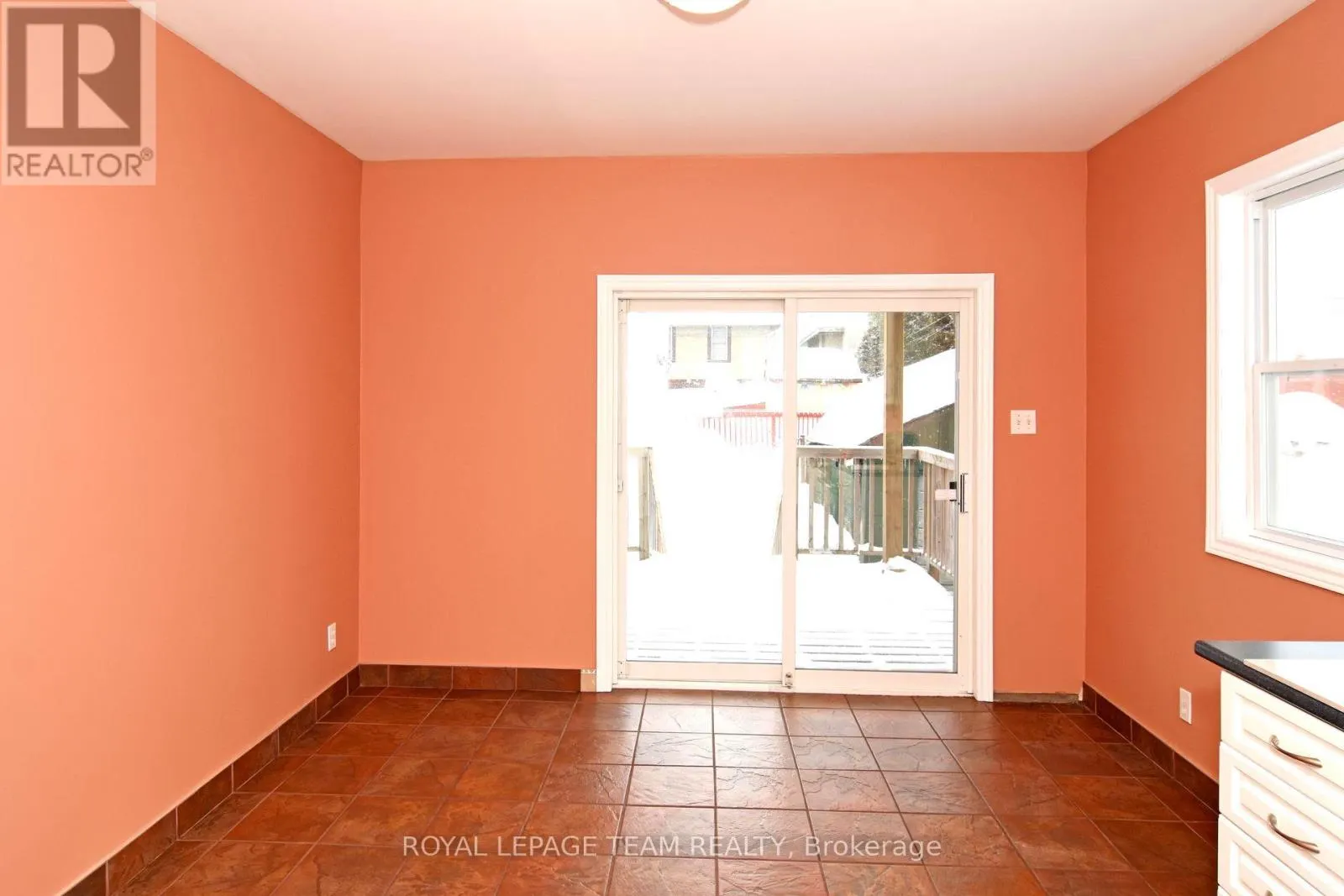 235 CAMBRIDGE STREET N