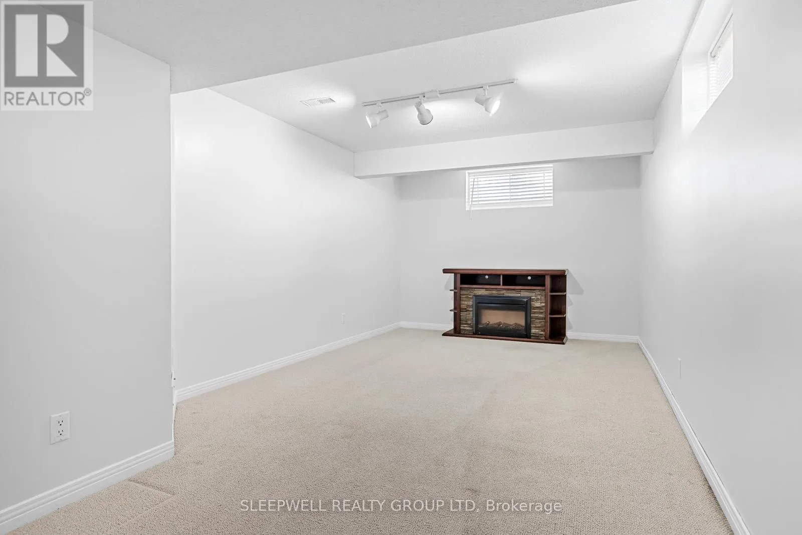 1040 MISTY MORNING LANE