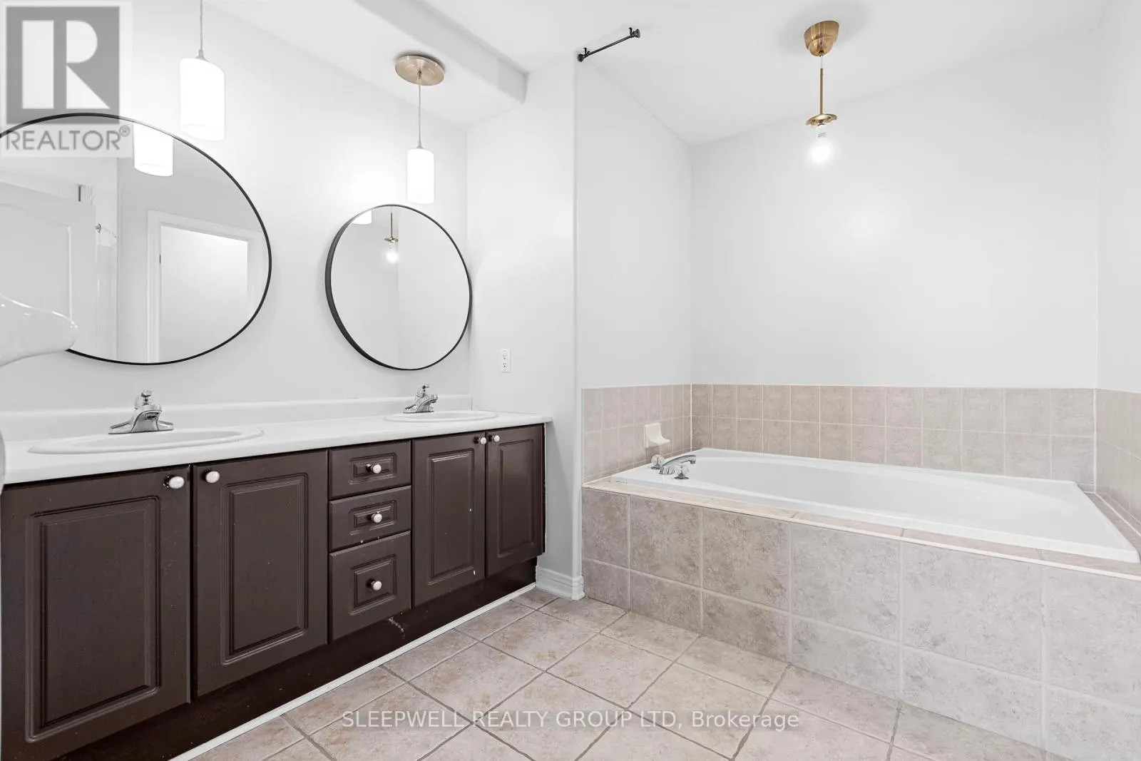 1040 MISTY MORNING LANE