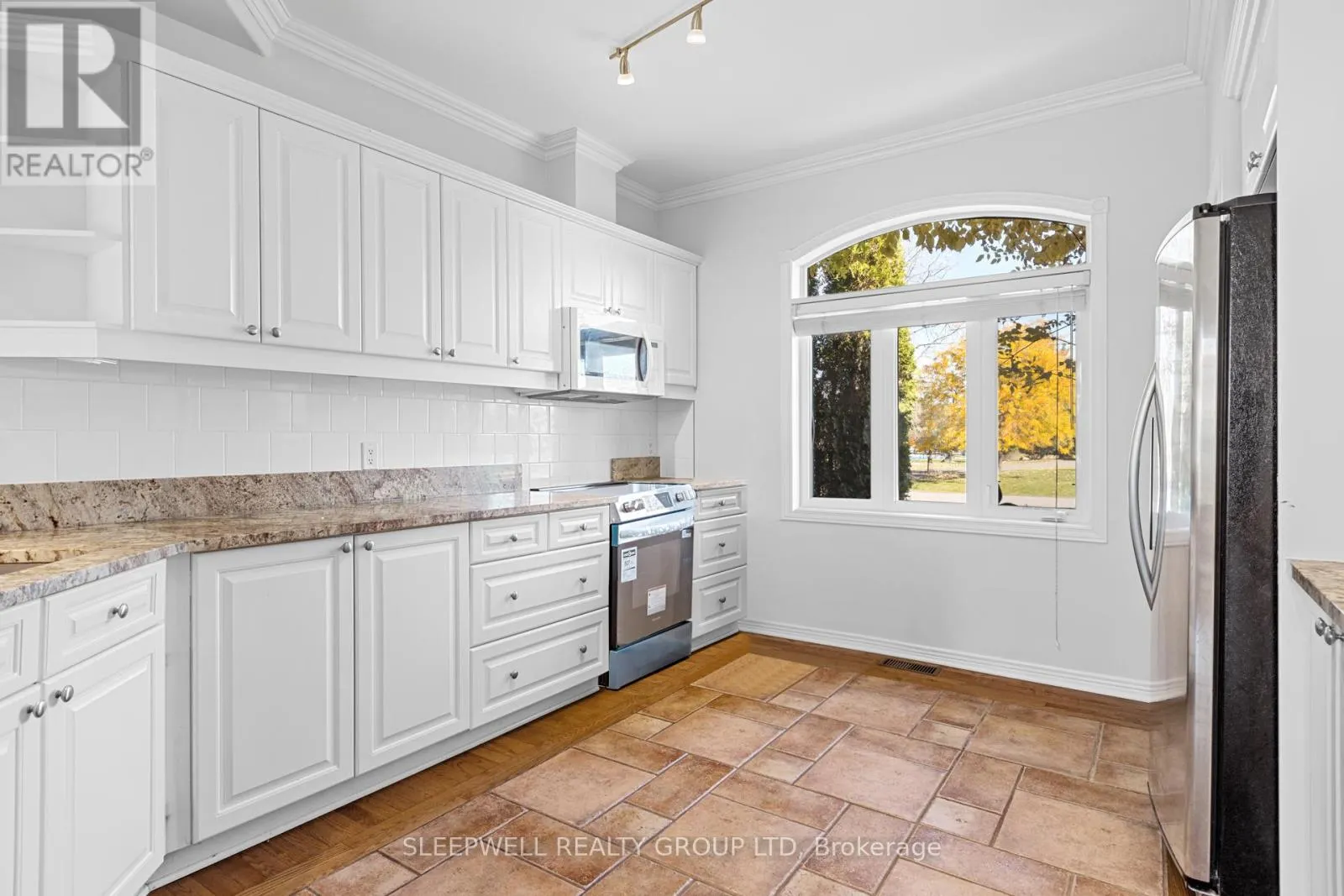 1040 MISTY MORNING LANE