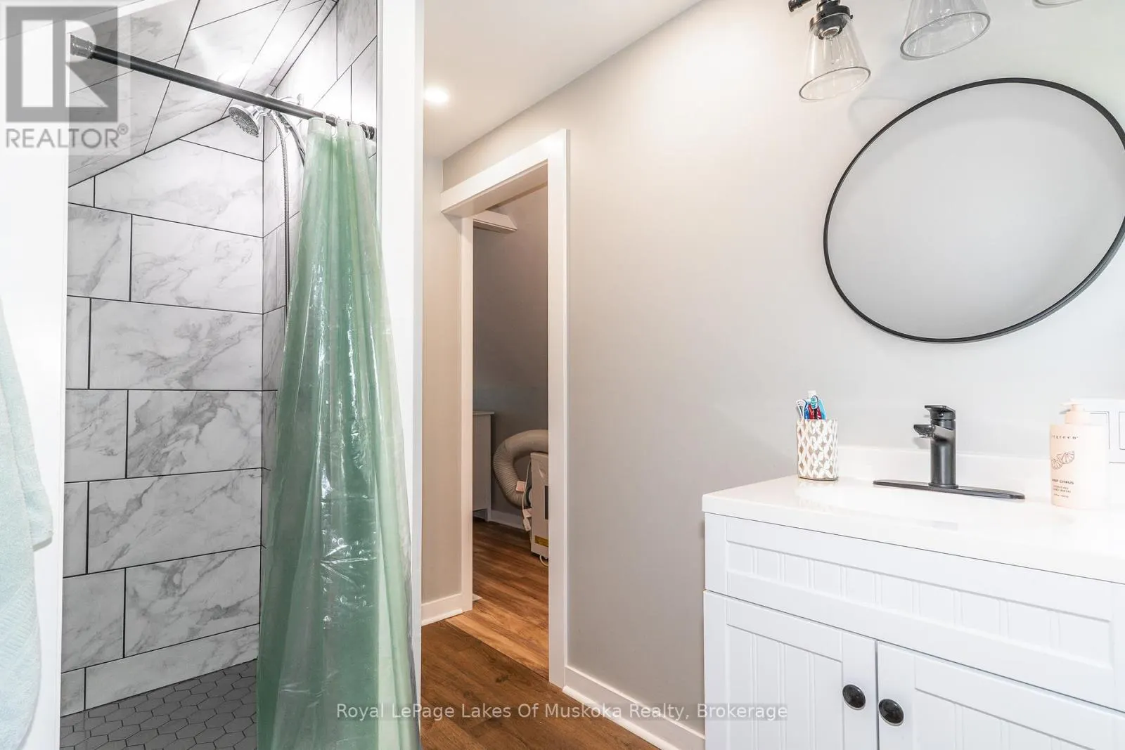 31 FLORENCE STREET W