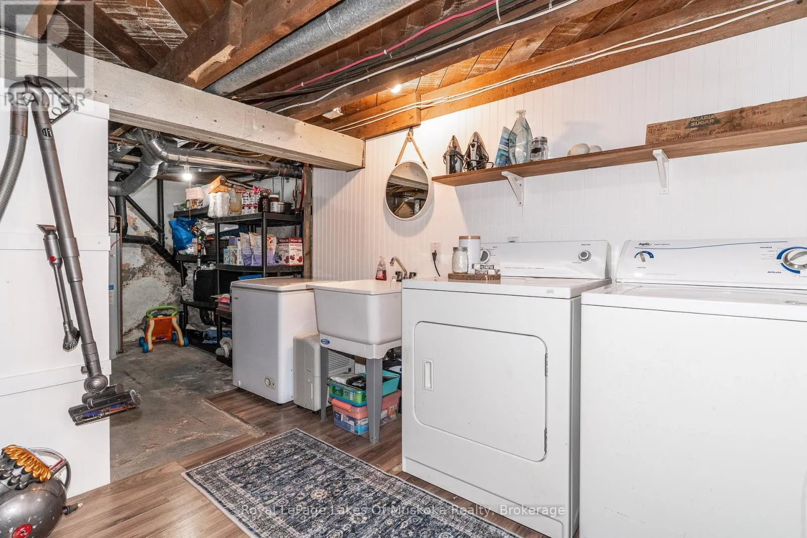 31 FLORENCE STREET W