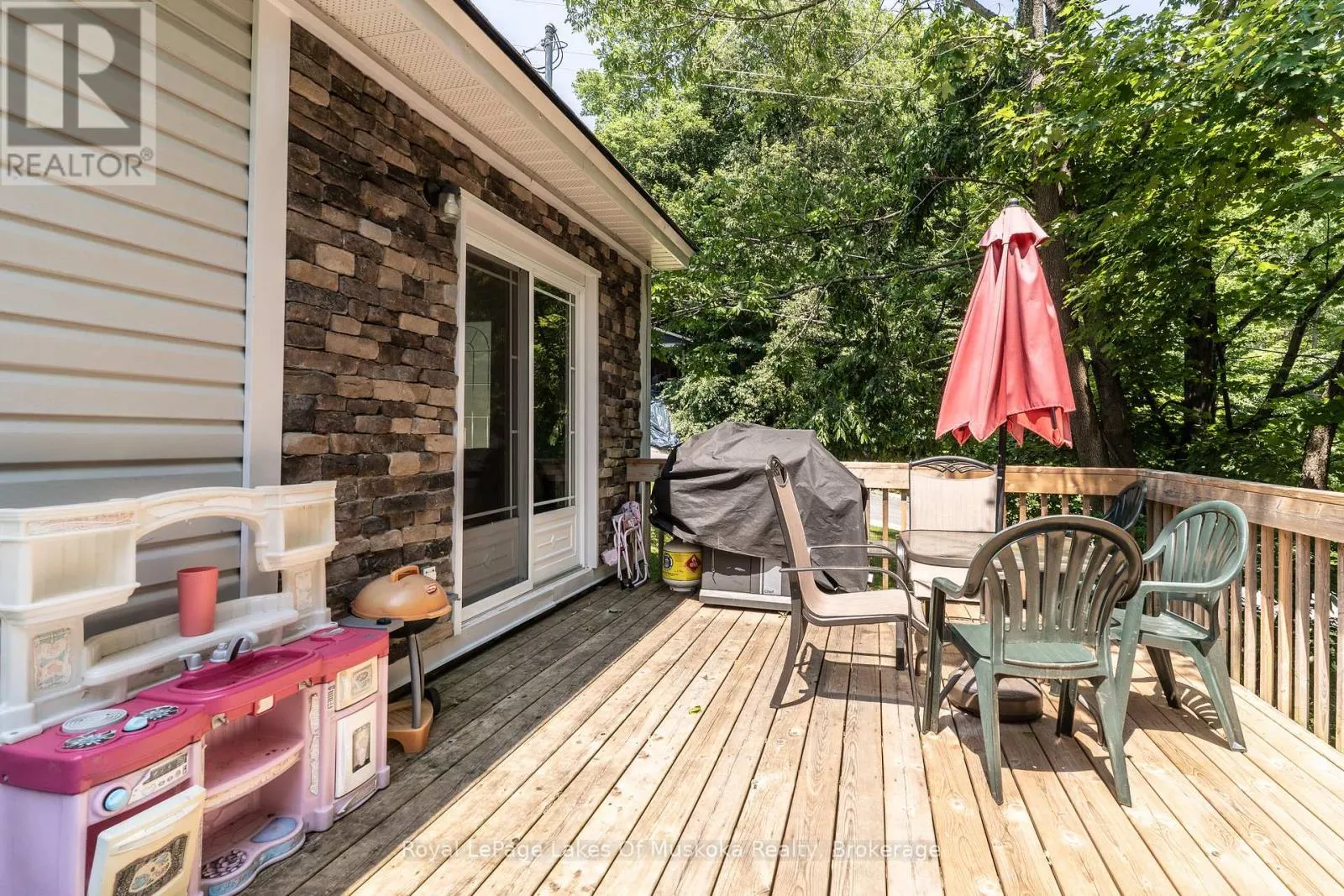 31 FLORENCE STREET W