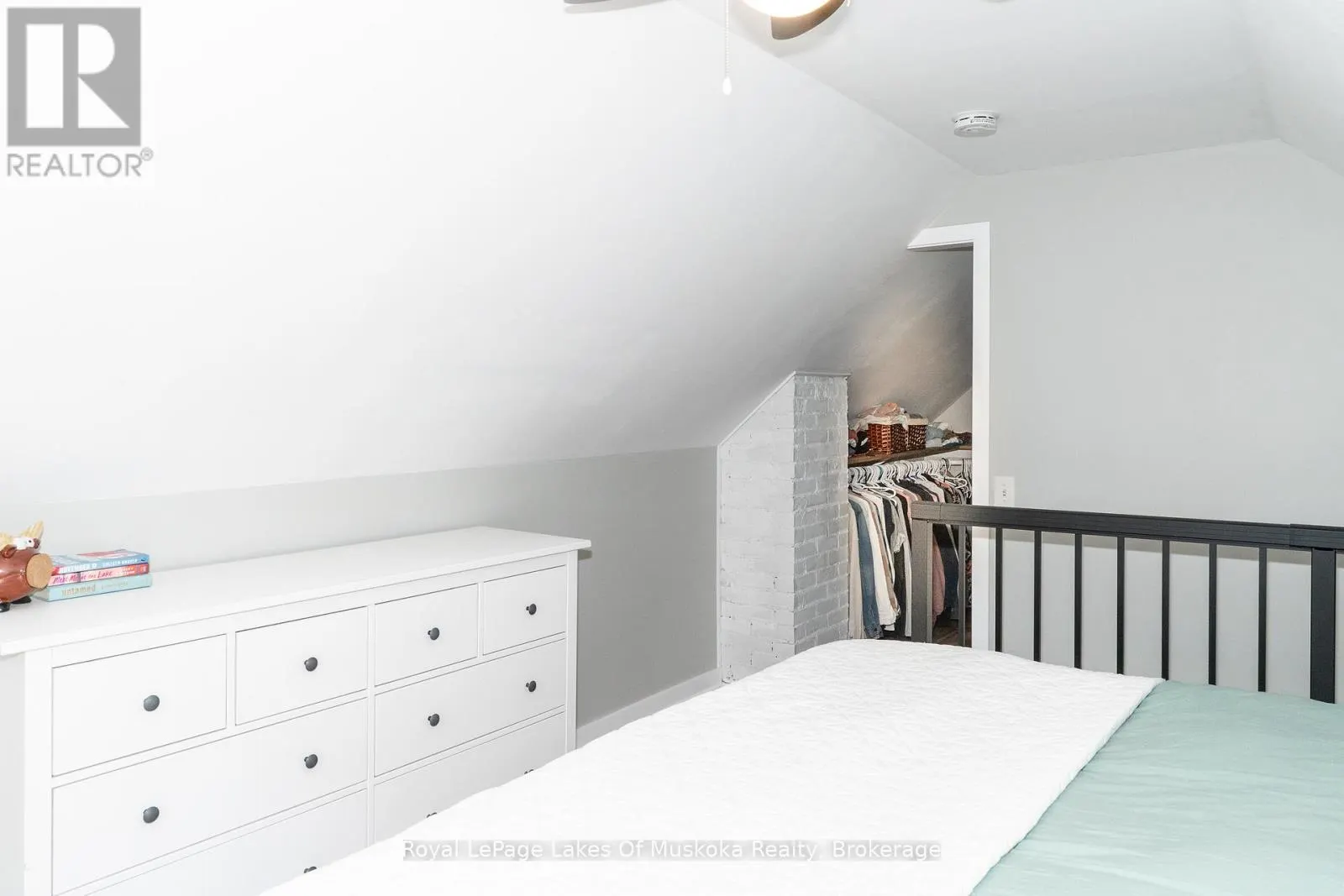 31 FLORENCE STREET W