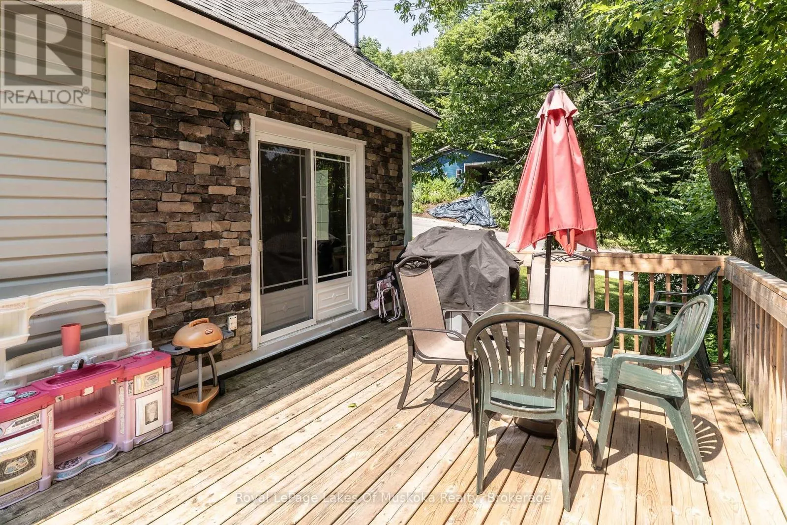 31 FLORENCE STREET W