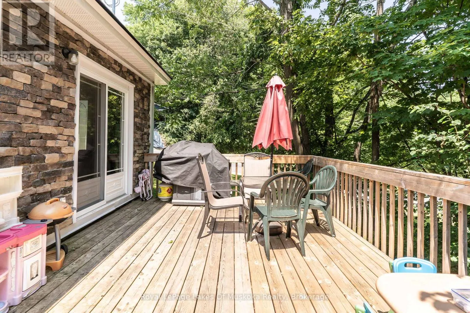 31 FLORENCE STREET W