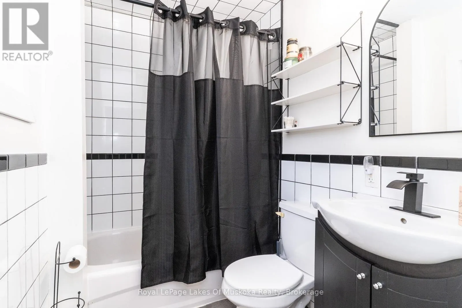 31 FLORENCE STREET W