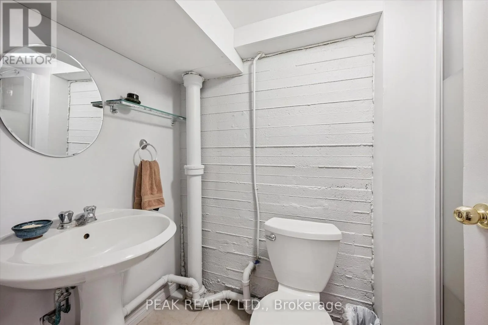 145 BRIDGEPORT ROAD E