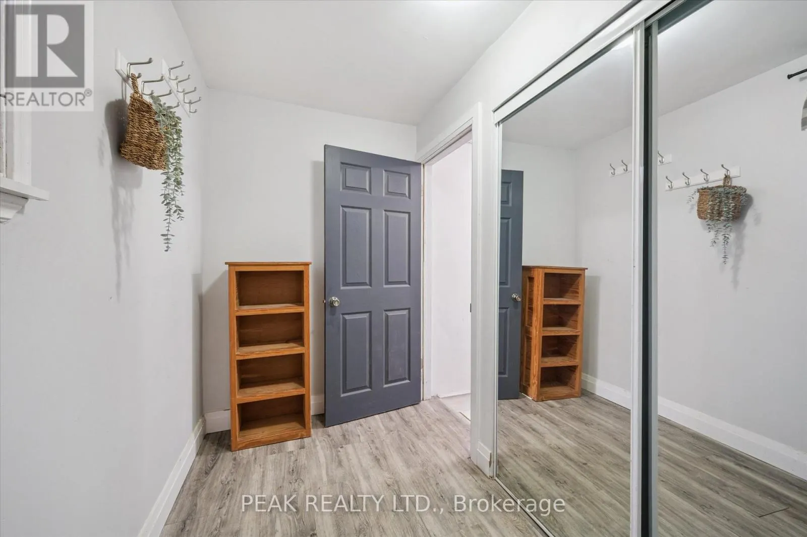 145 BRIDGEPORT ROAD E