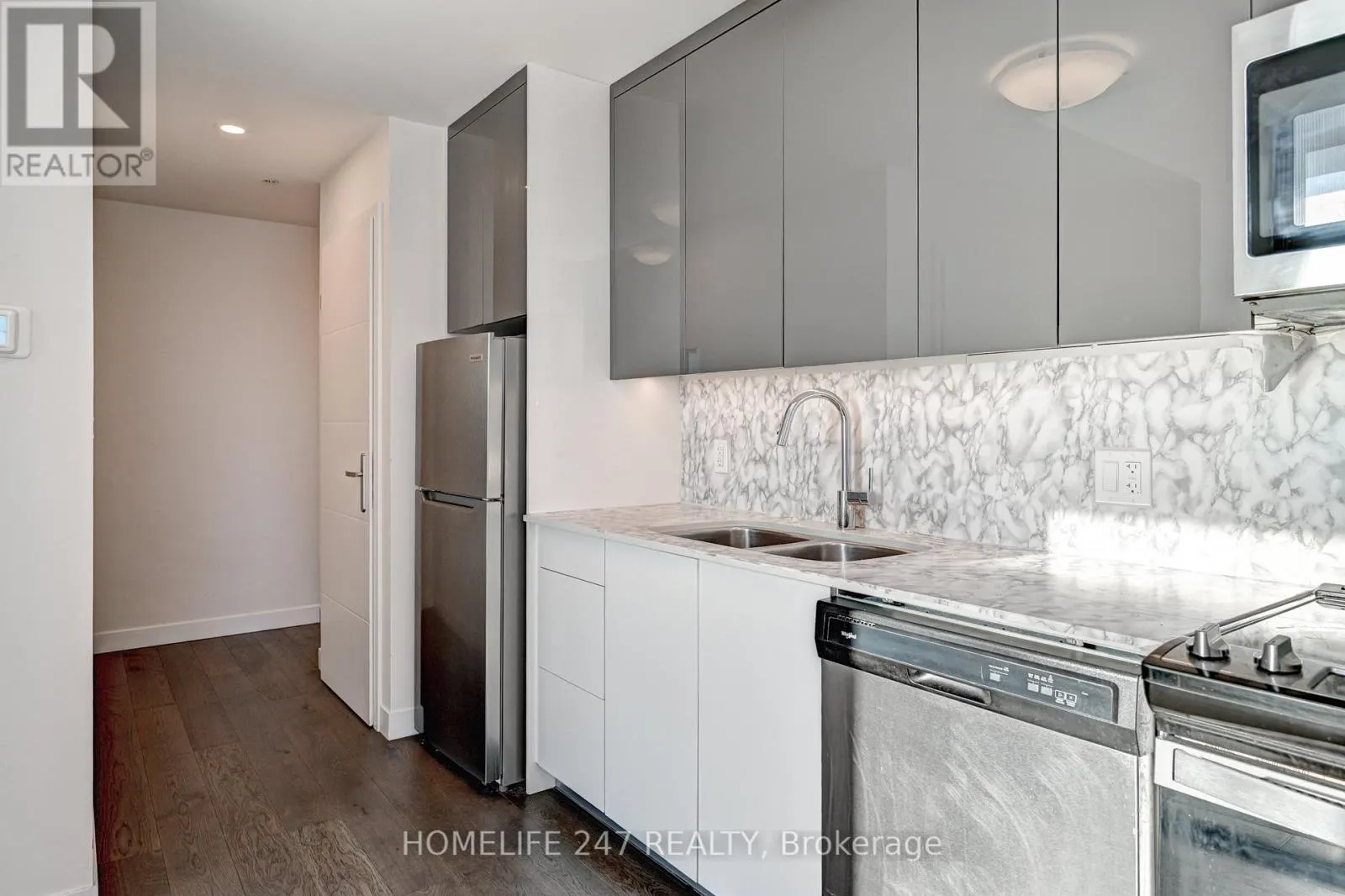 3102 - 60 FREDERICK STREET