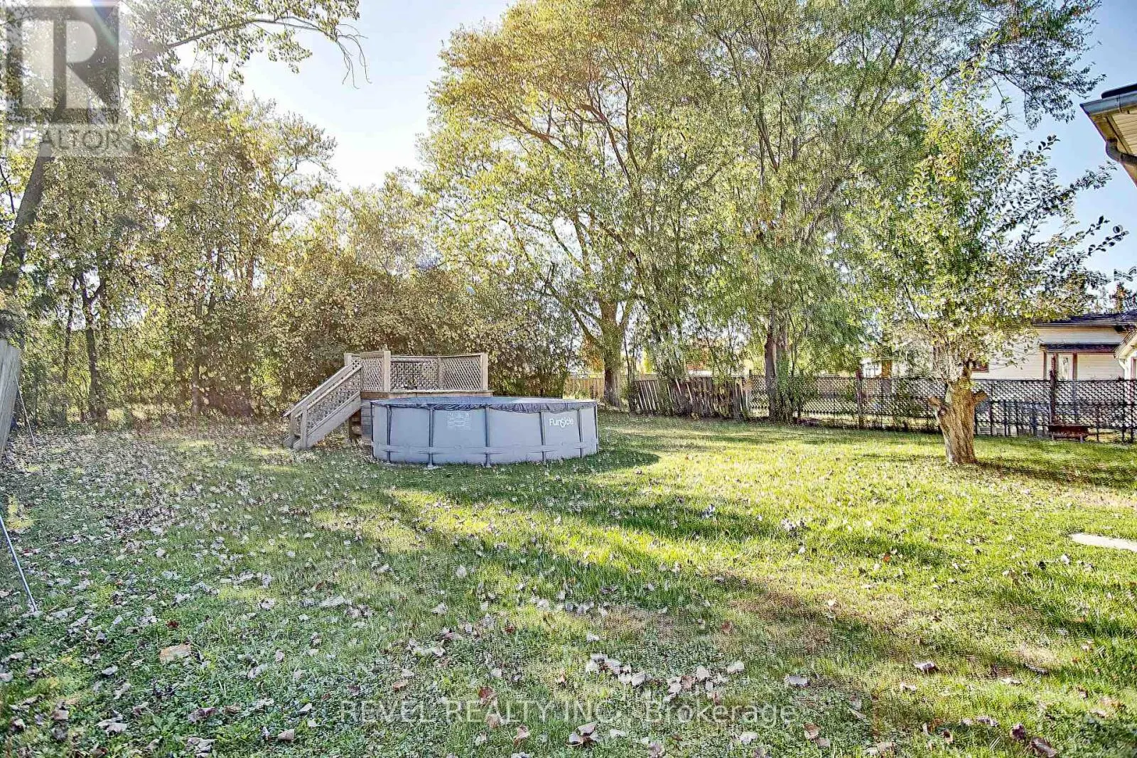 8060 BEAVERDAMS ROAD N