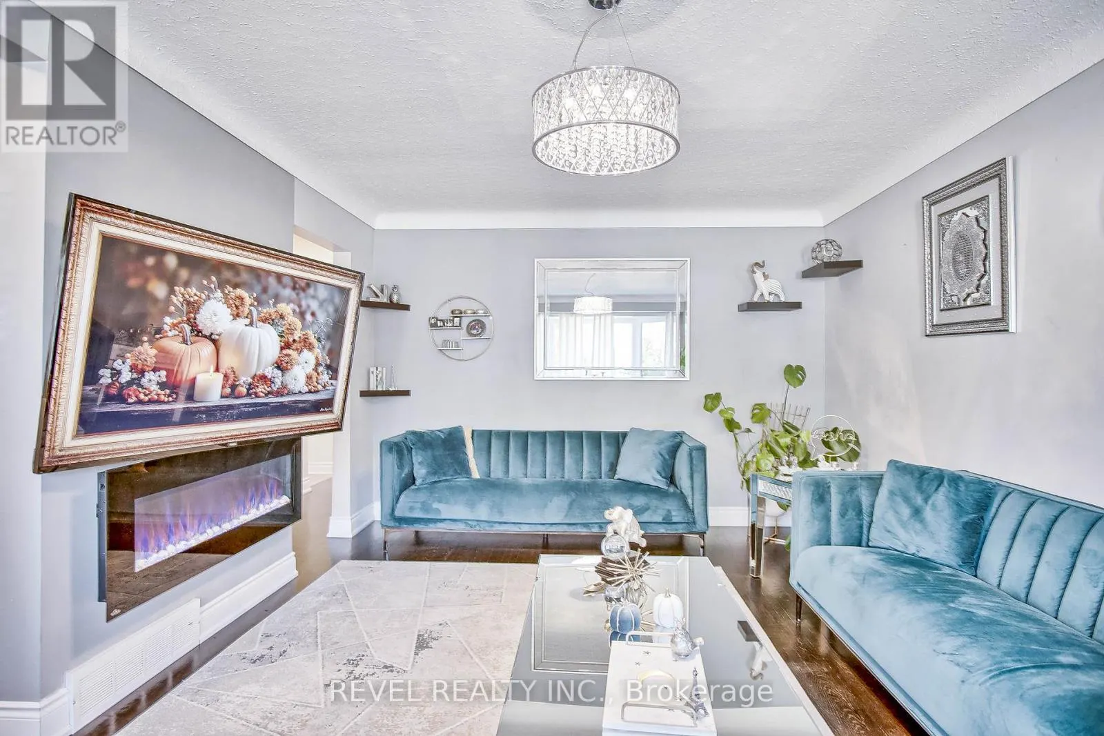 8060 BEAVERDAMS ROAD N