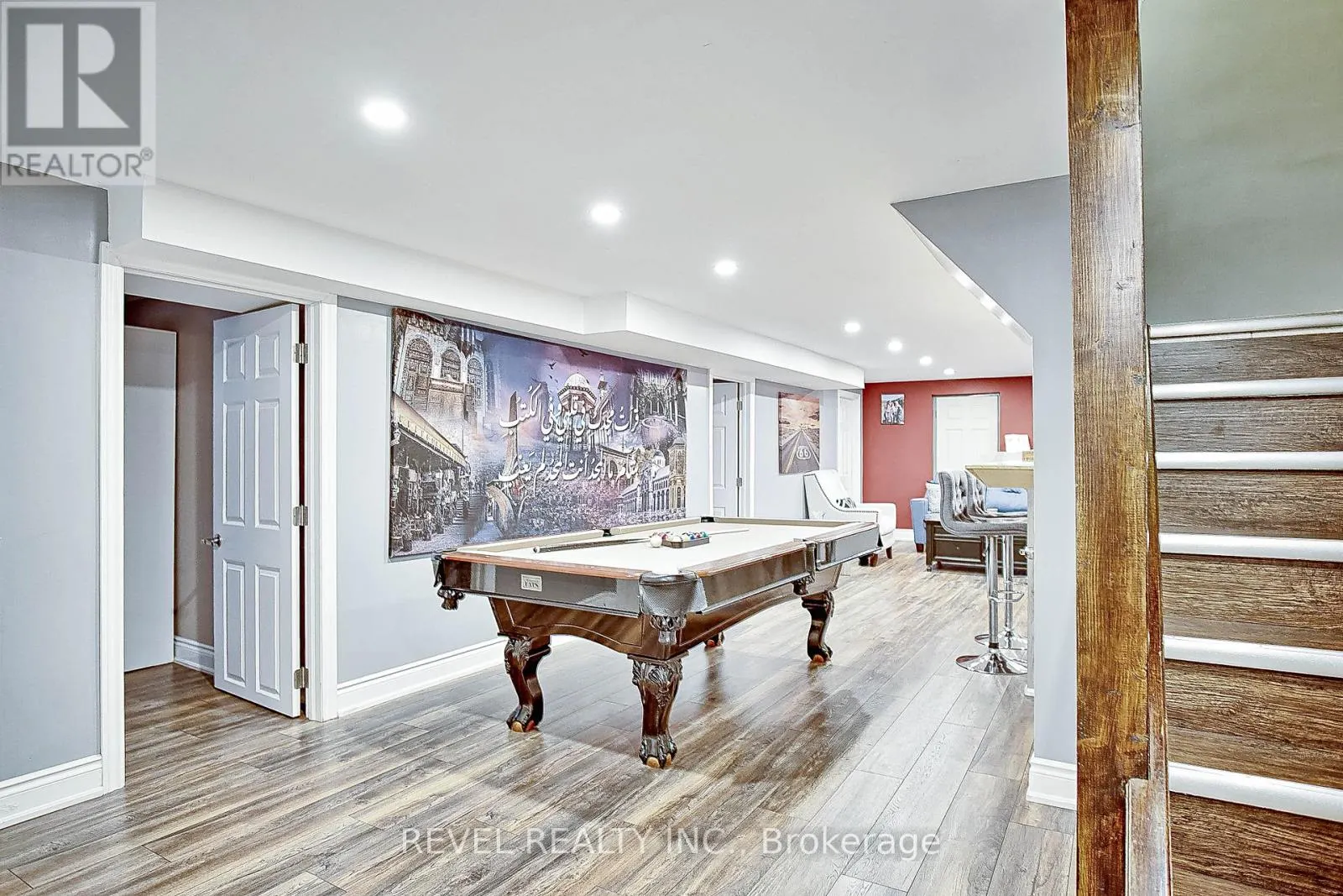 8060 BEAVERDAMS ROAD N