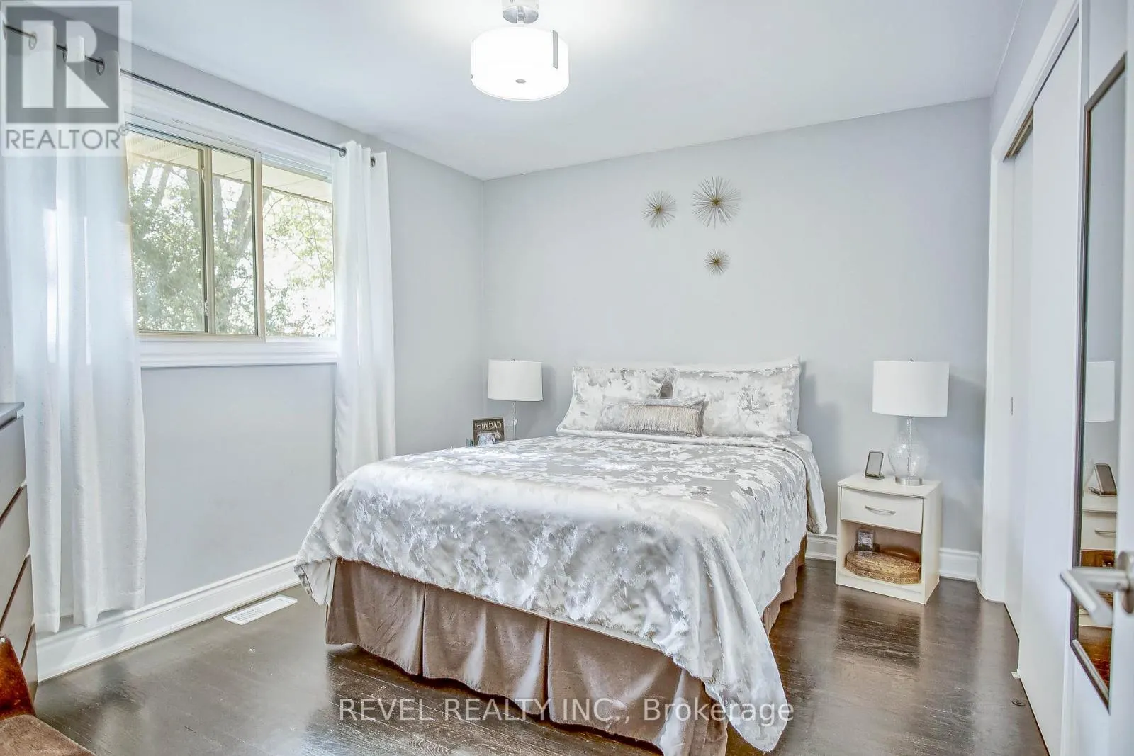 8060 BEAVERDAMS ROAD N