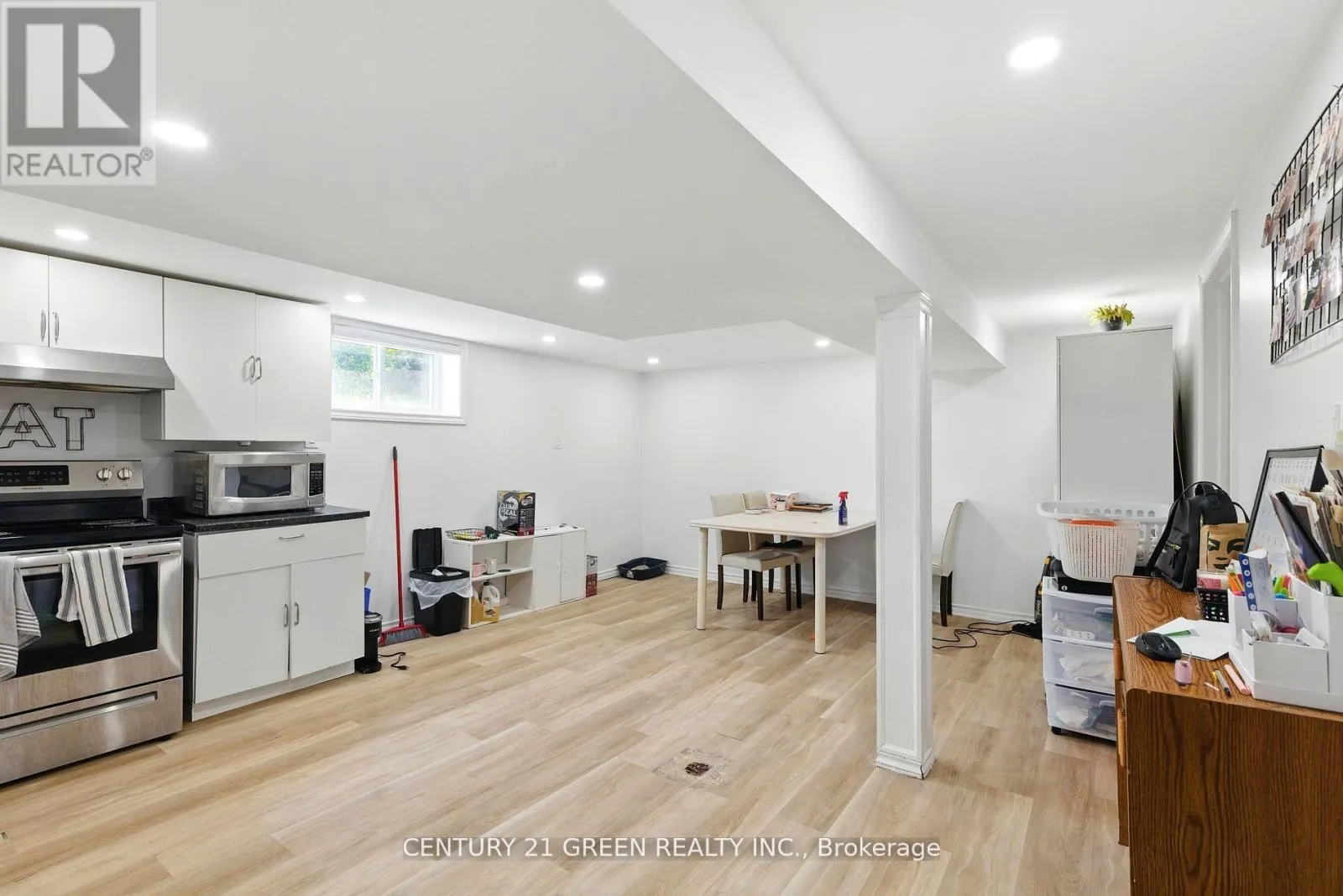 42 BLOOMFIELD AVENUE