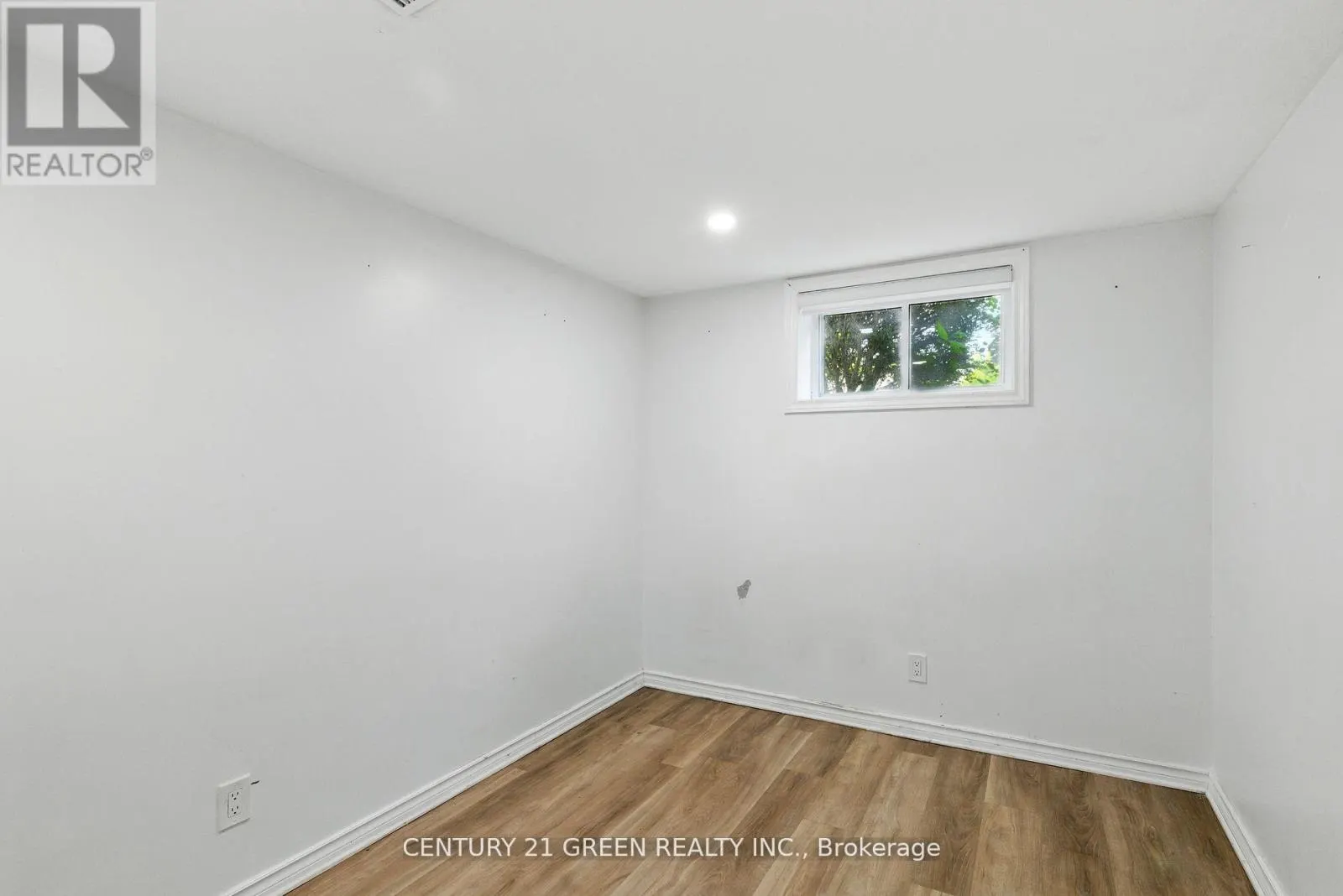 42 BLOOMFIELD AVENUE