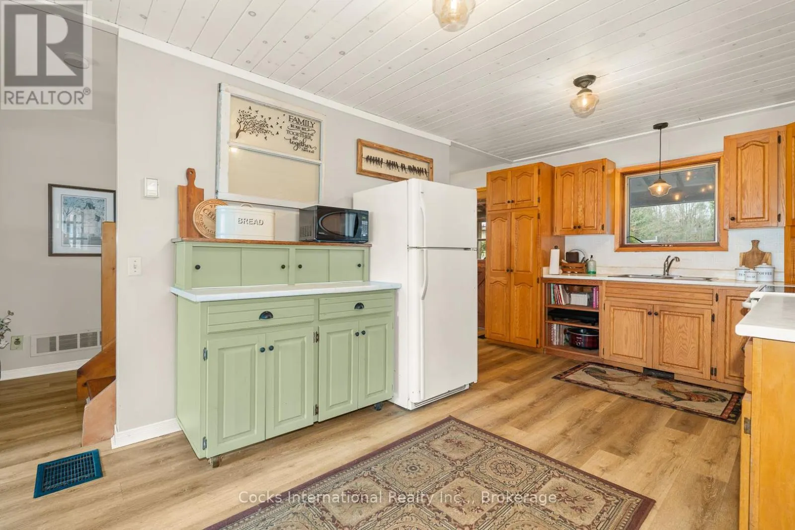 621 CHAPMAN STRONG ROAD