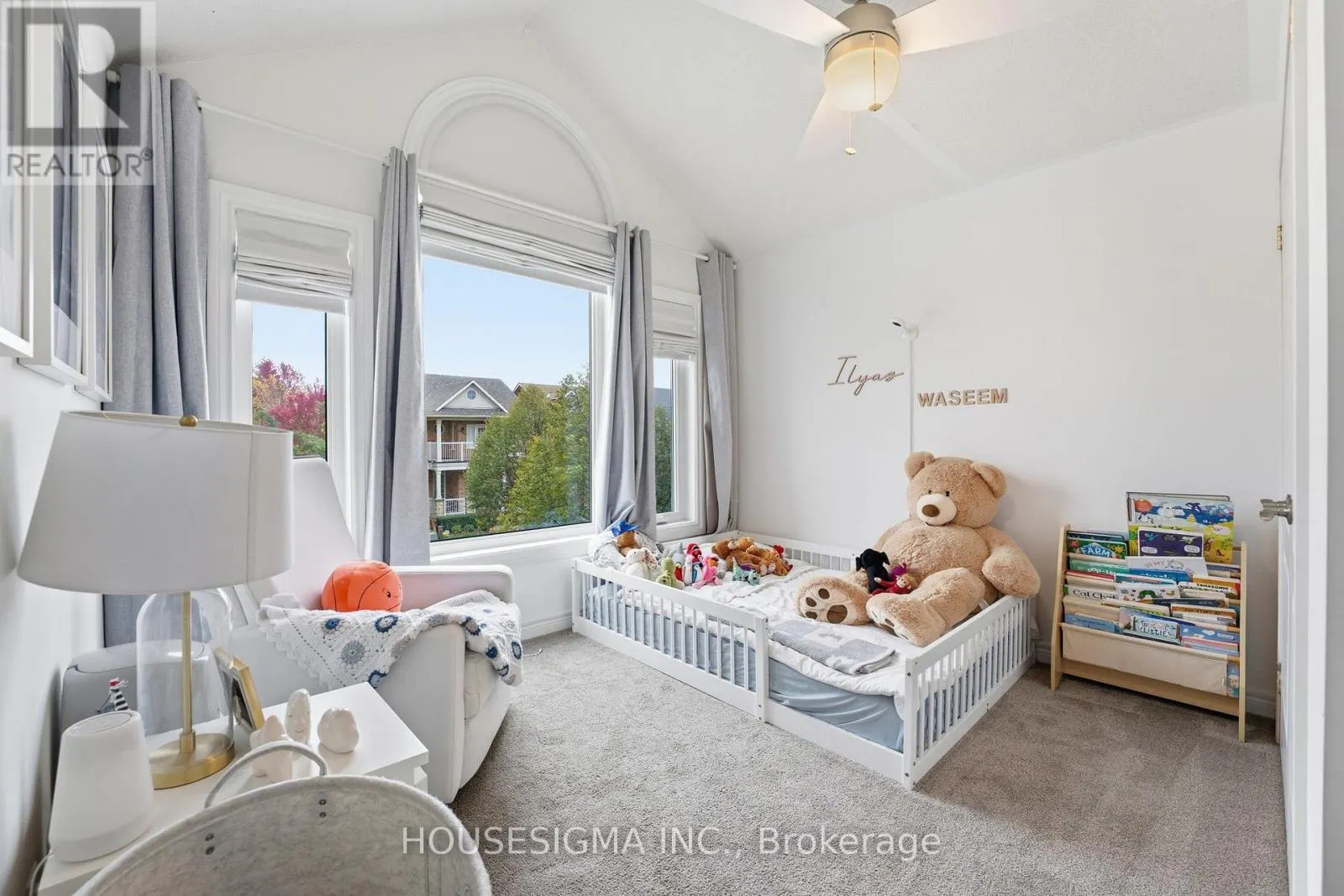 92 GLENMEADOW CRESCENT