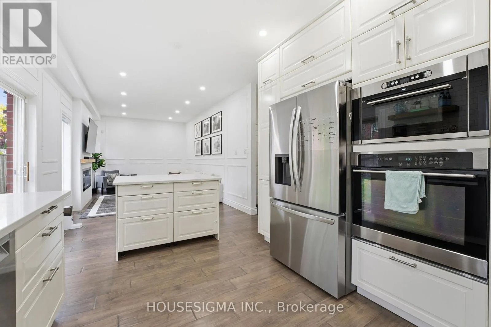 92 GLENMEADOW CRESCENT