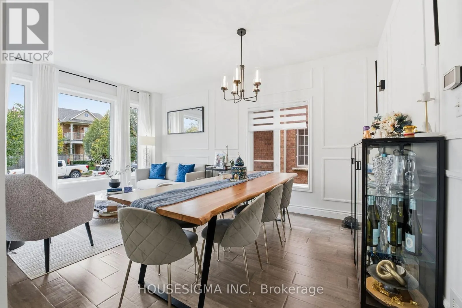 92 GLENMEADOW CRESCENT