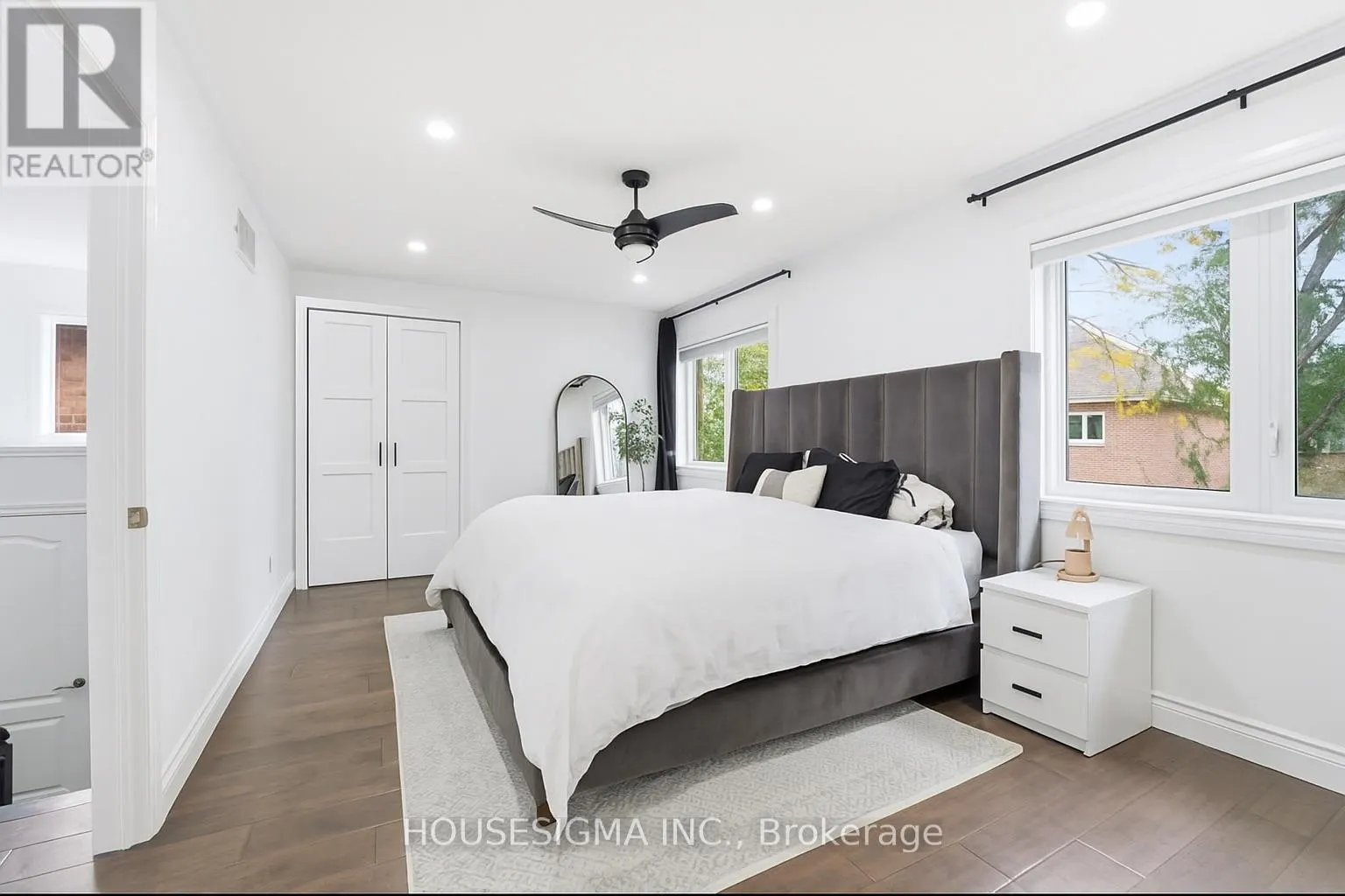 92 GLENMEADOW CRESCENT